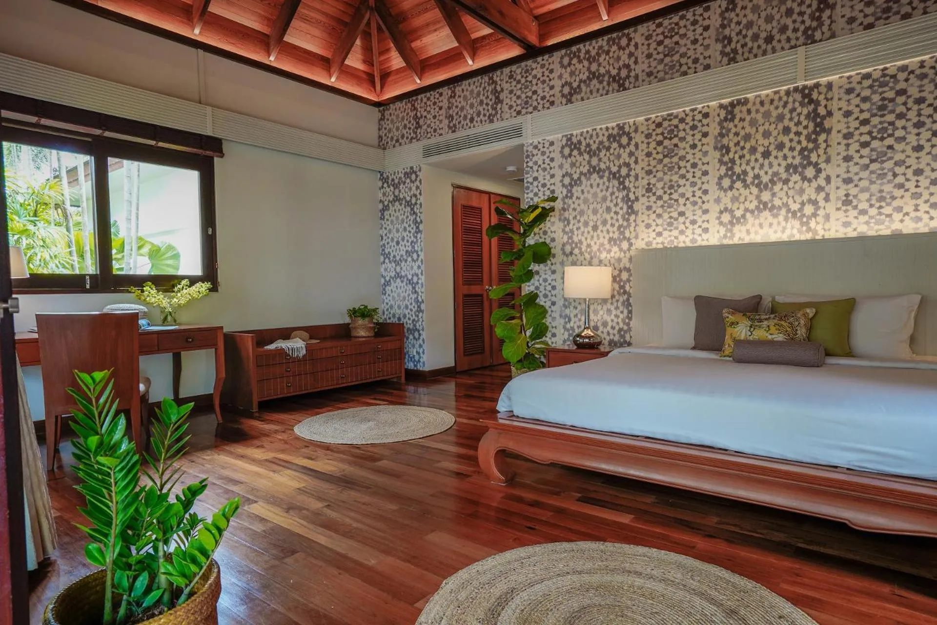 Bedroom, Bed in Miskawaan Beachfront Villas