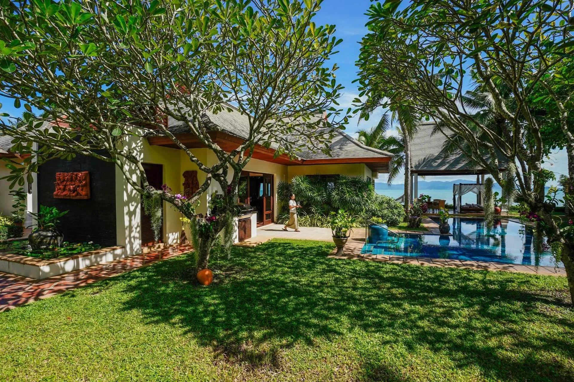 Property building in Miskawaan Beachfront Villas