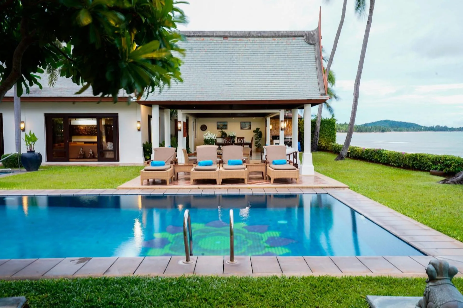 Property building in Miskawaan Beachfront Villas