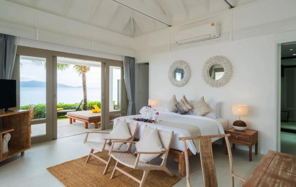 Miskawaan Beachfront Villas