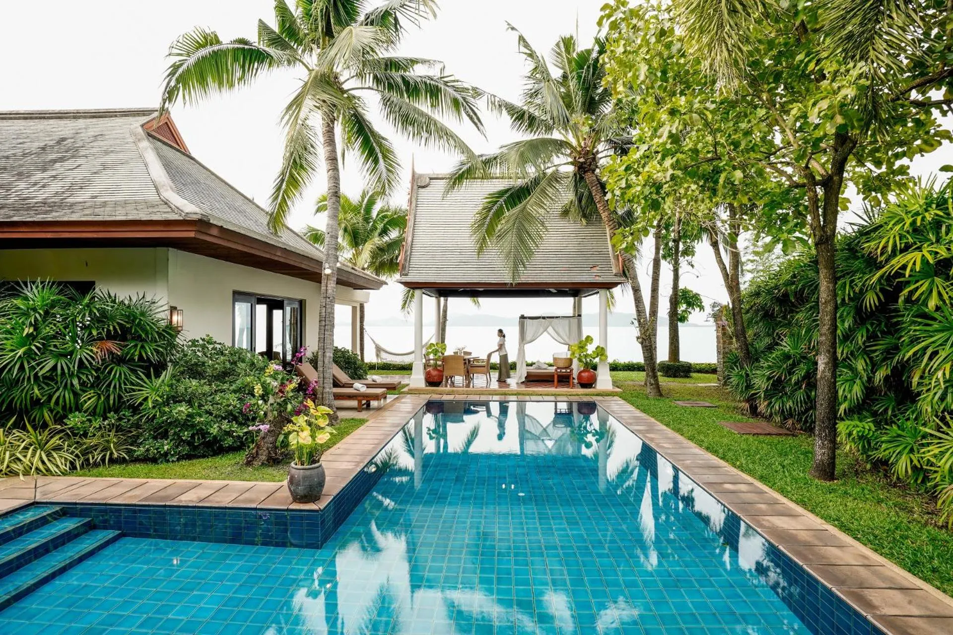 Property building in Miskawaan Beachfront Villas