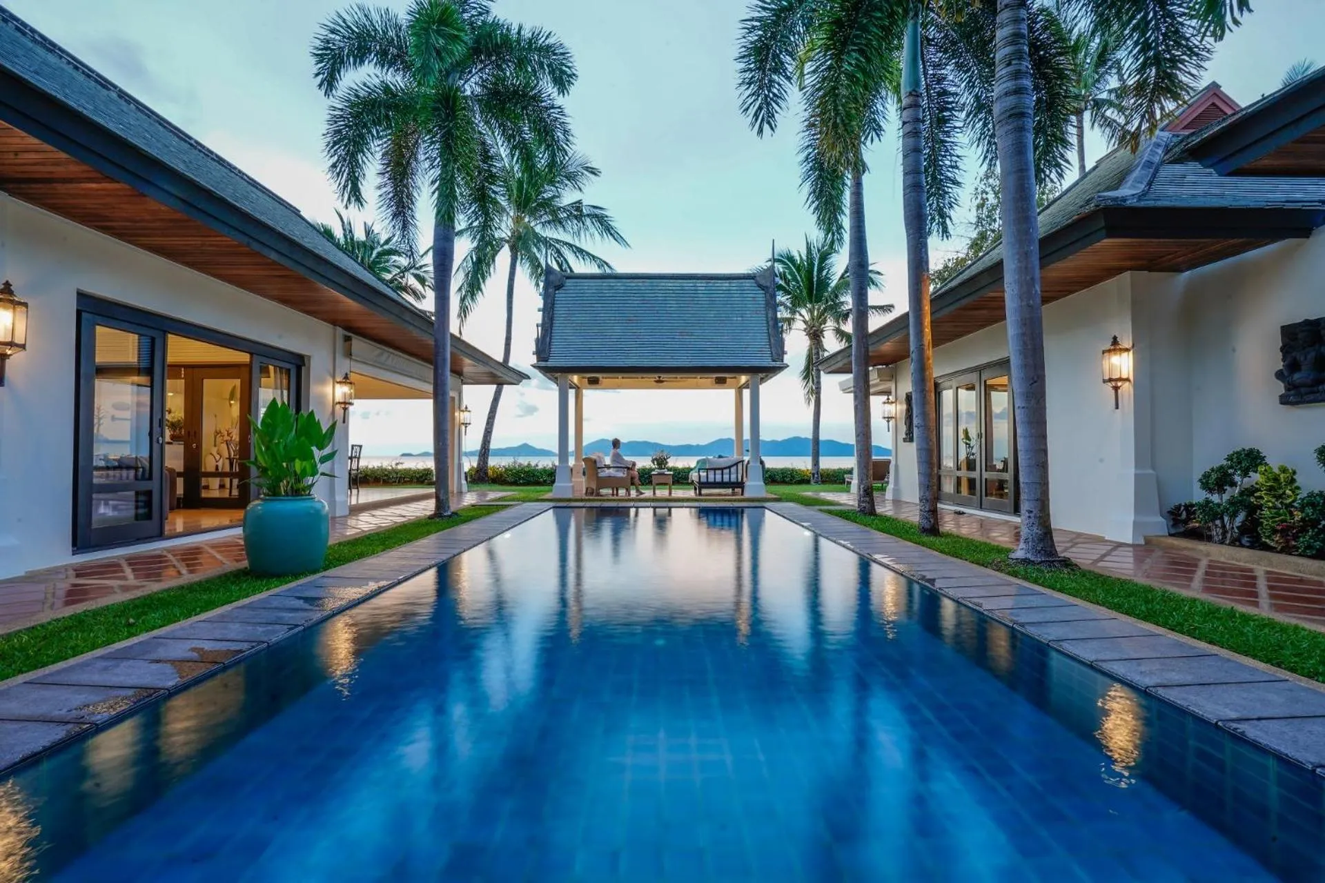 Swimming pool in Miskawaan Beachfront Villas