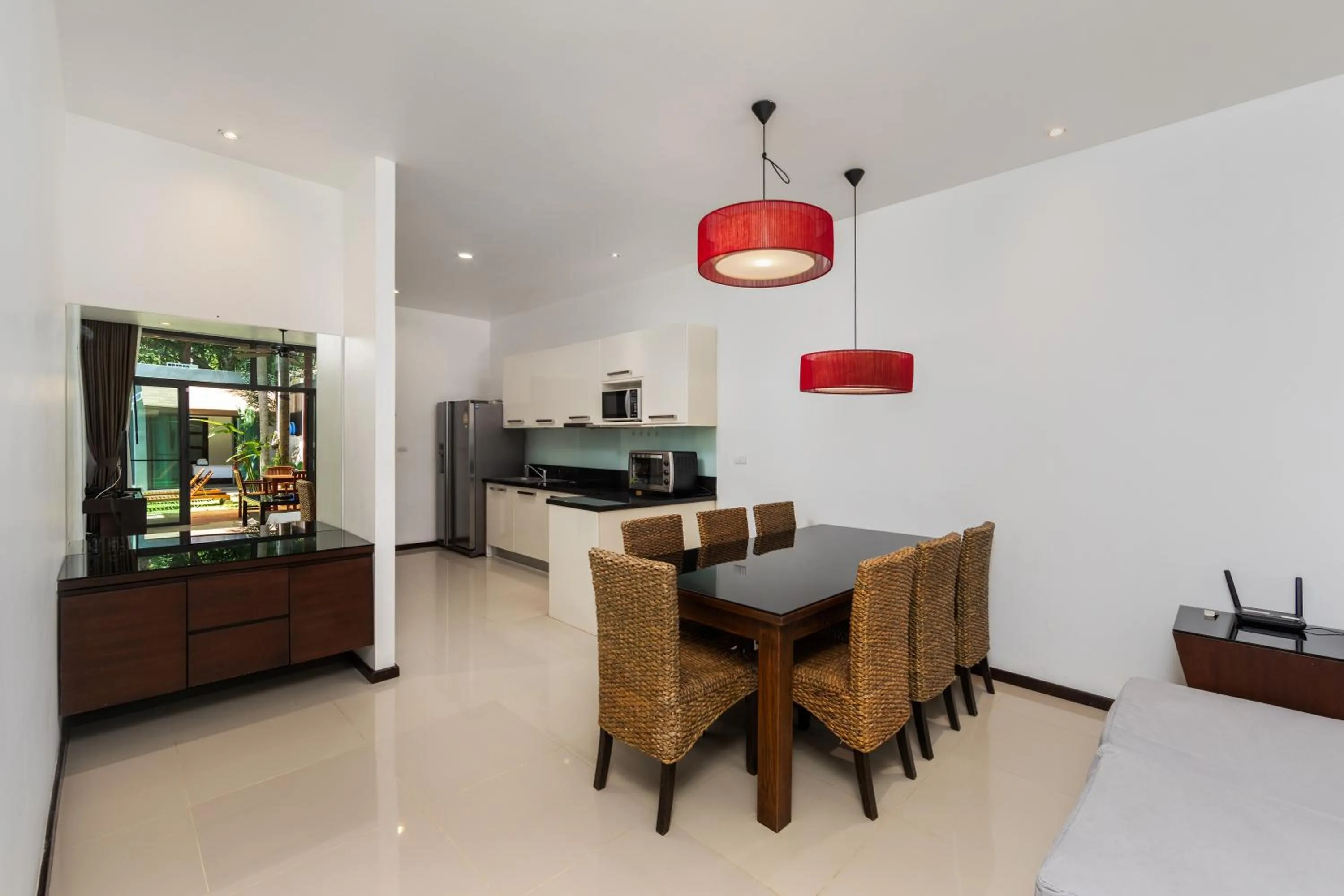 Saiyuan Estate by TropicLook