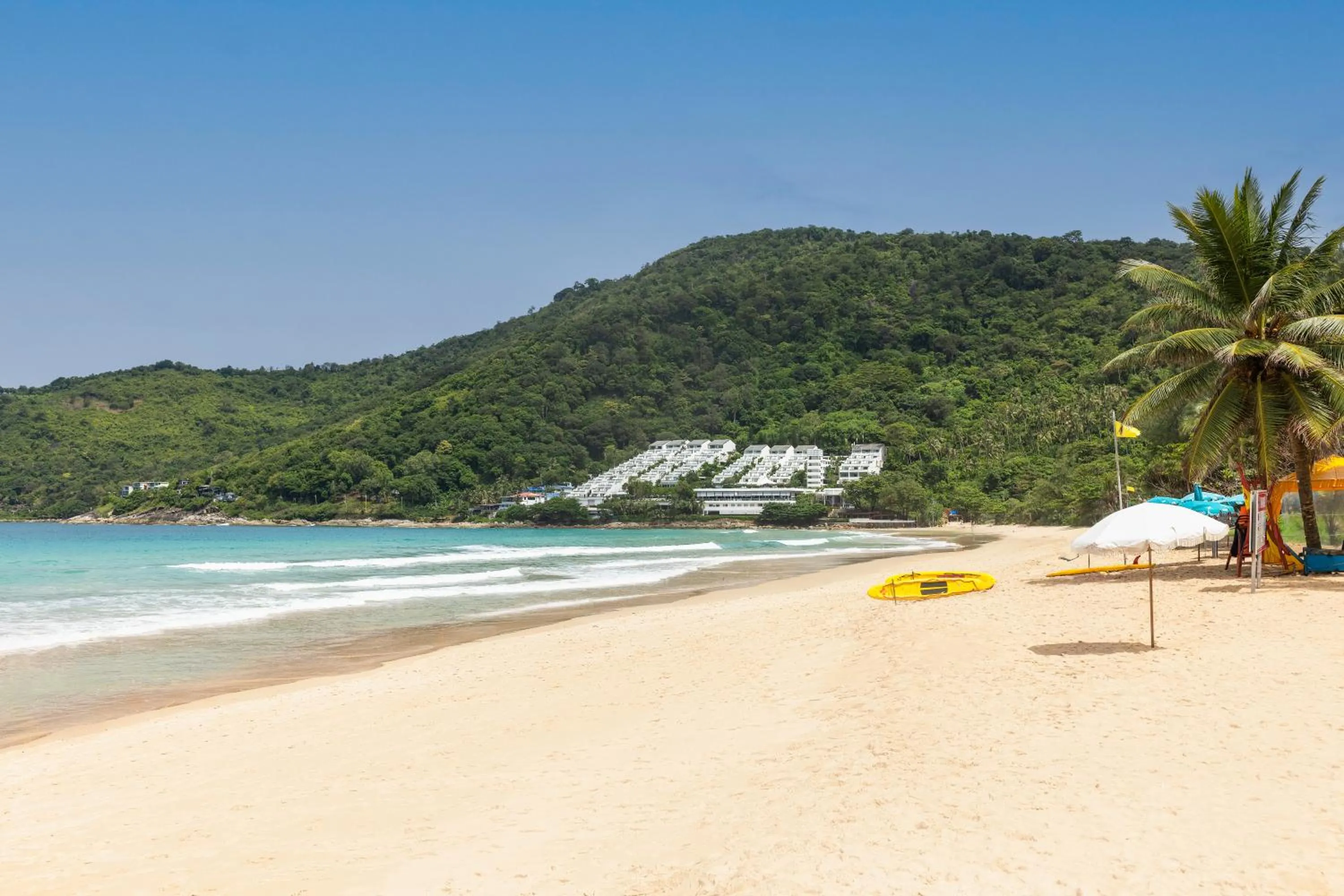 Saiyuan Estate by TropicLook