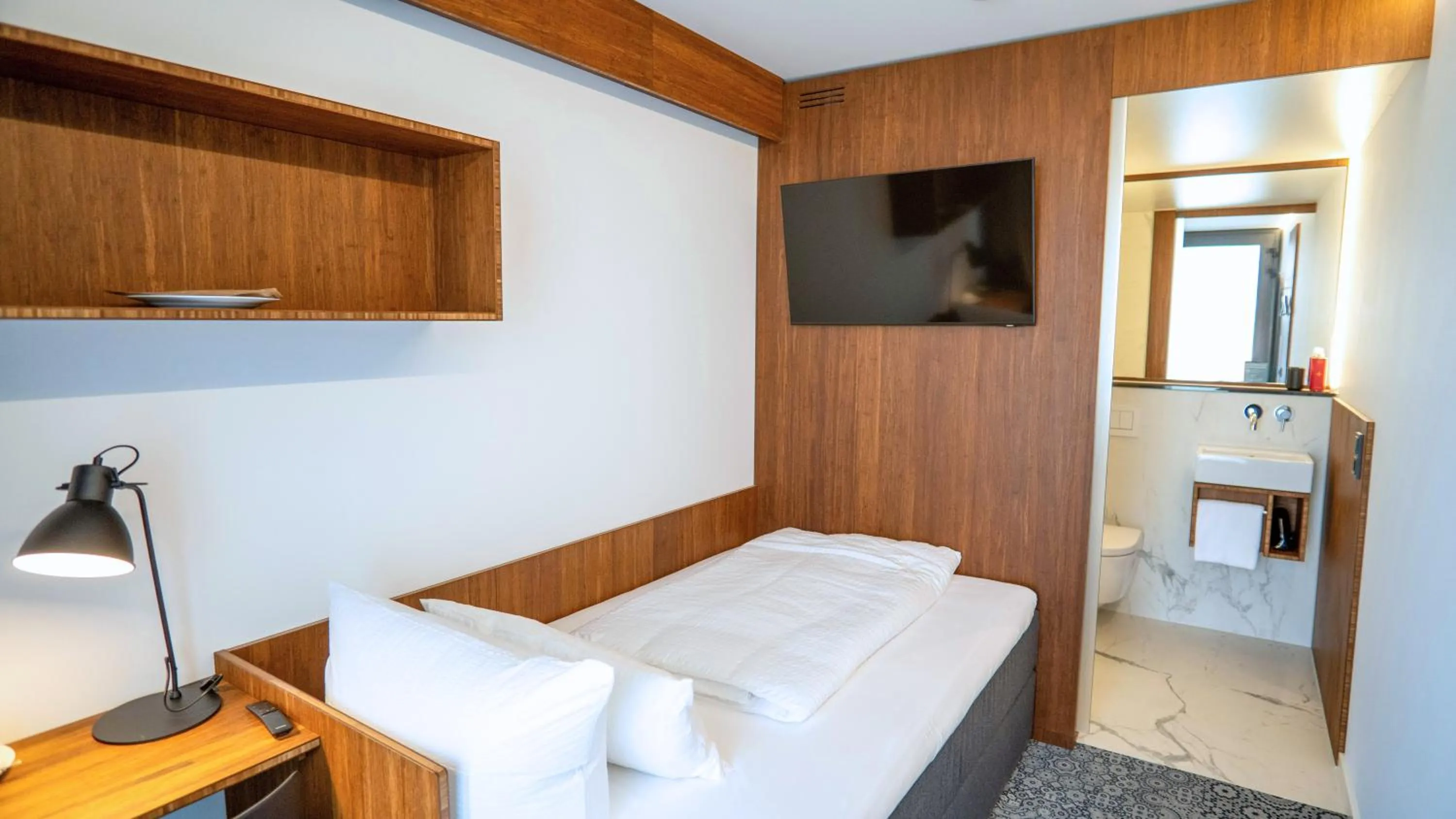 Superior Single Room in TIN INN Heinsberg
