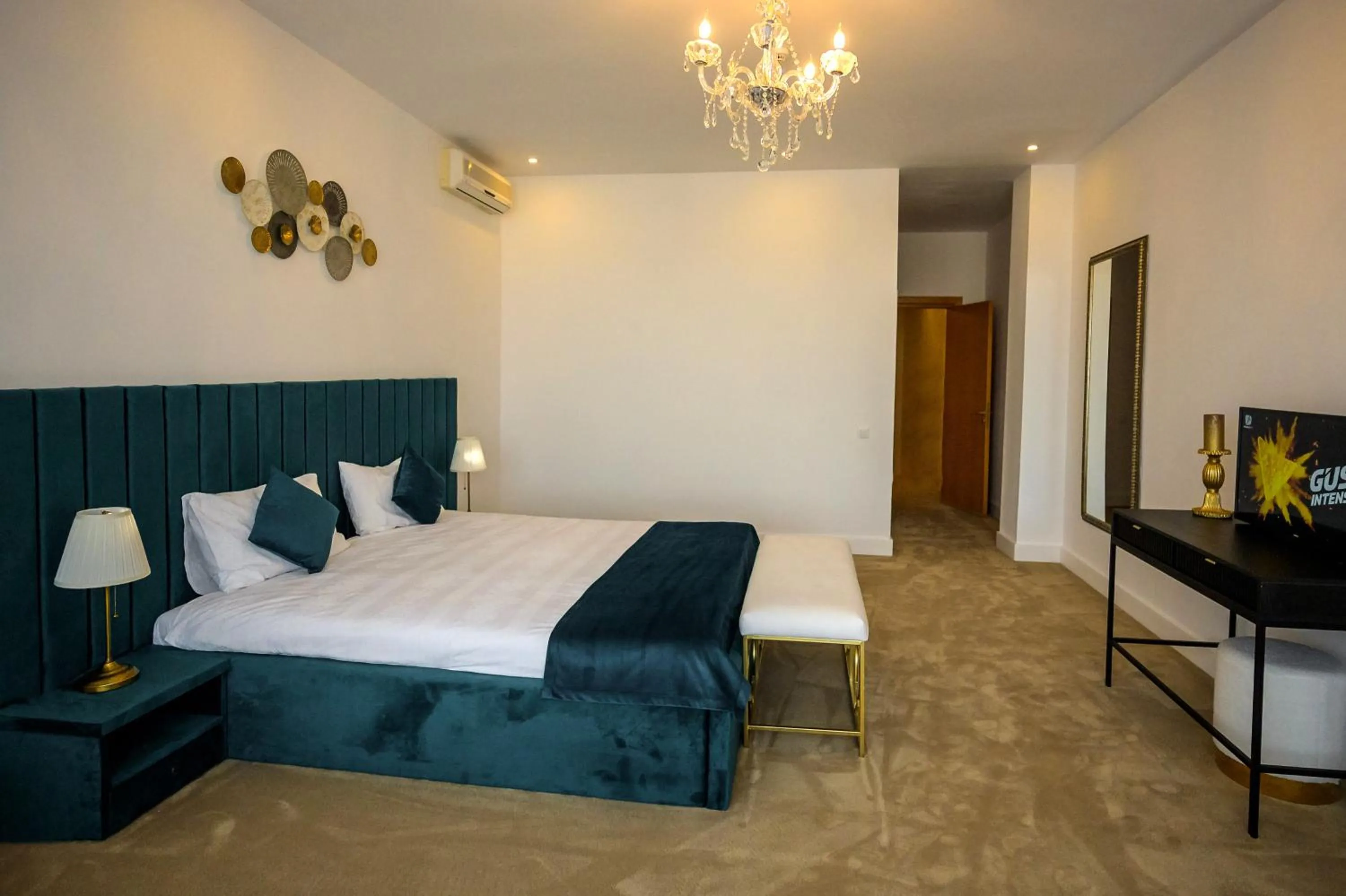 Bed in Hotel Queen Vera