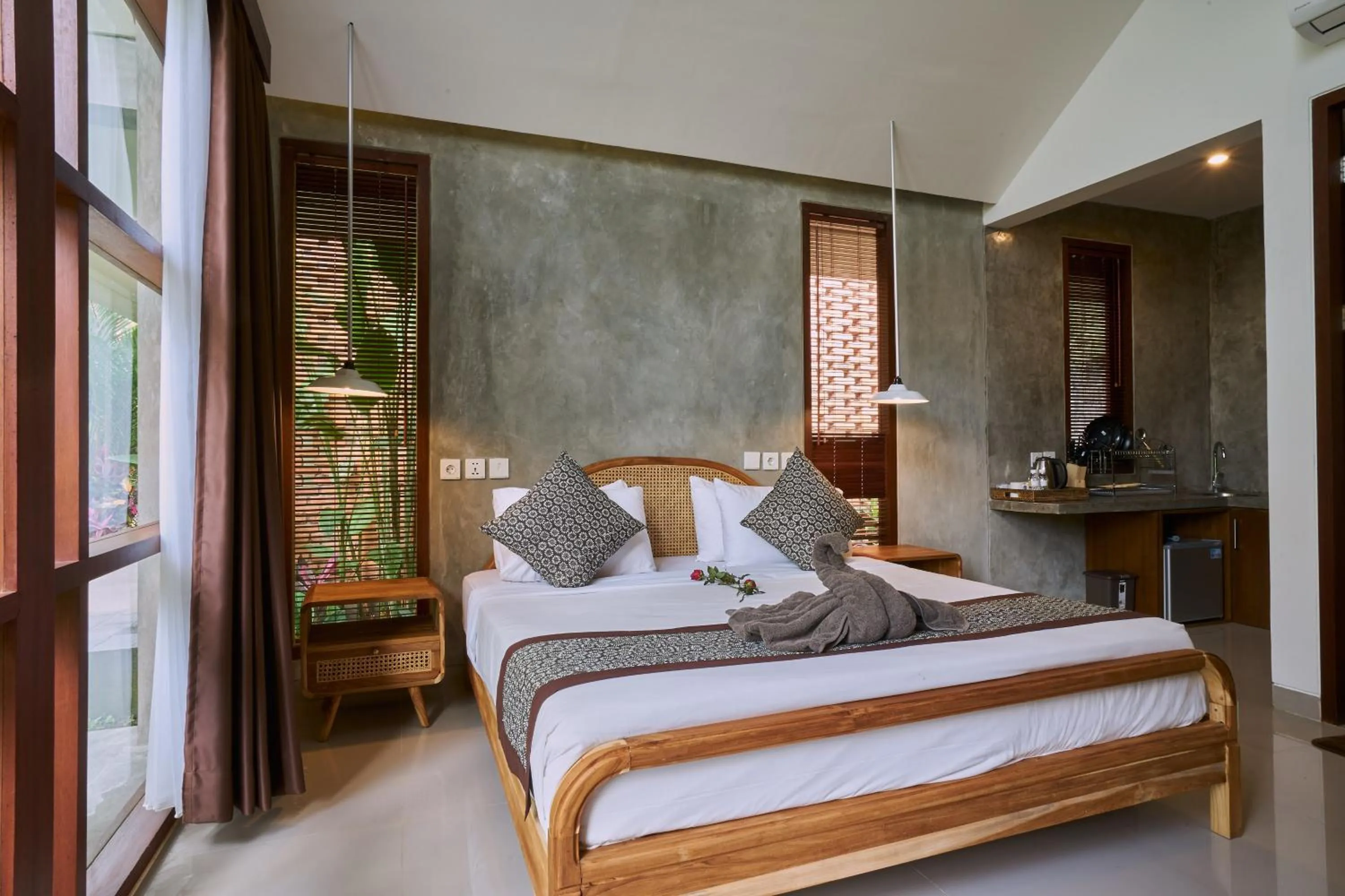 Bed in Yarama Cottages