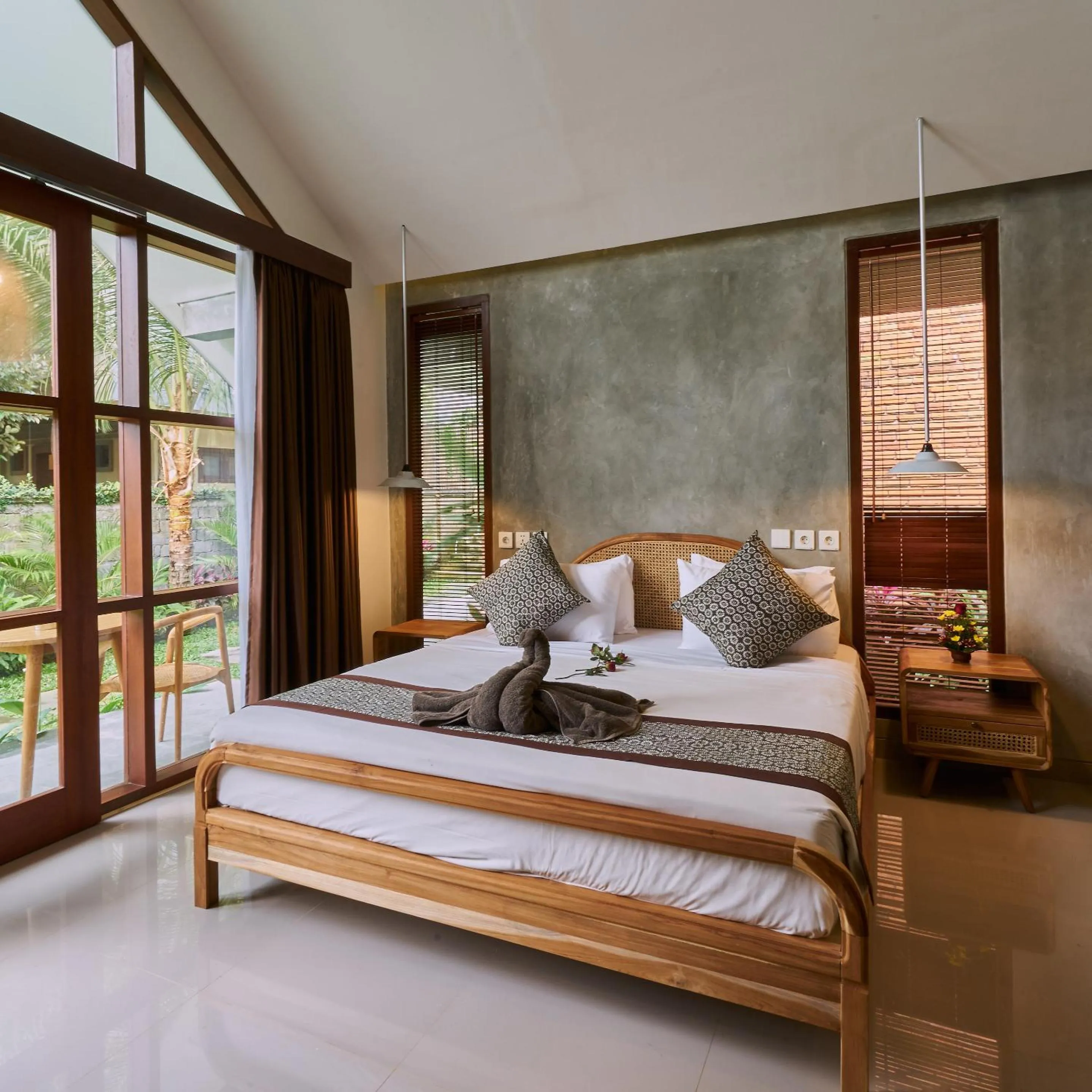 Bed in Yarama Cottages