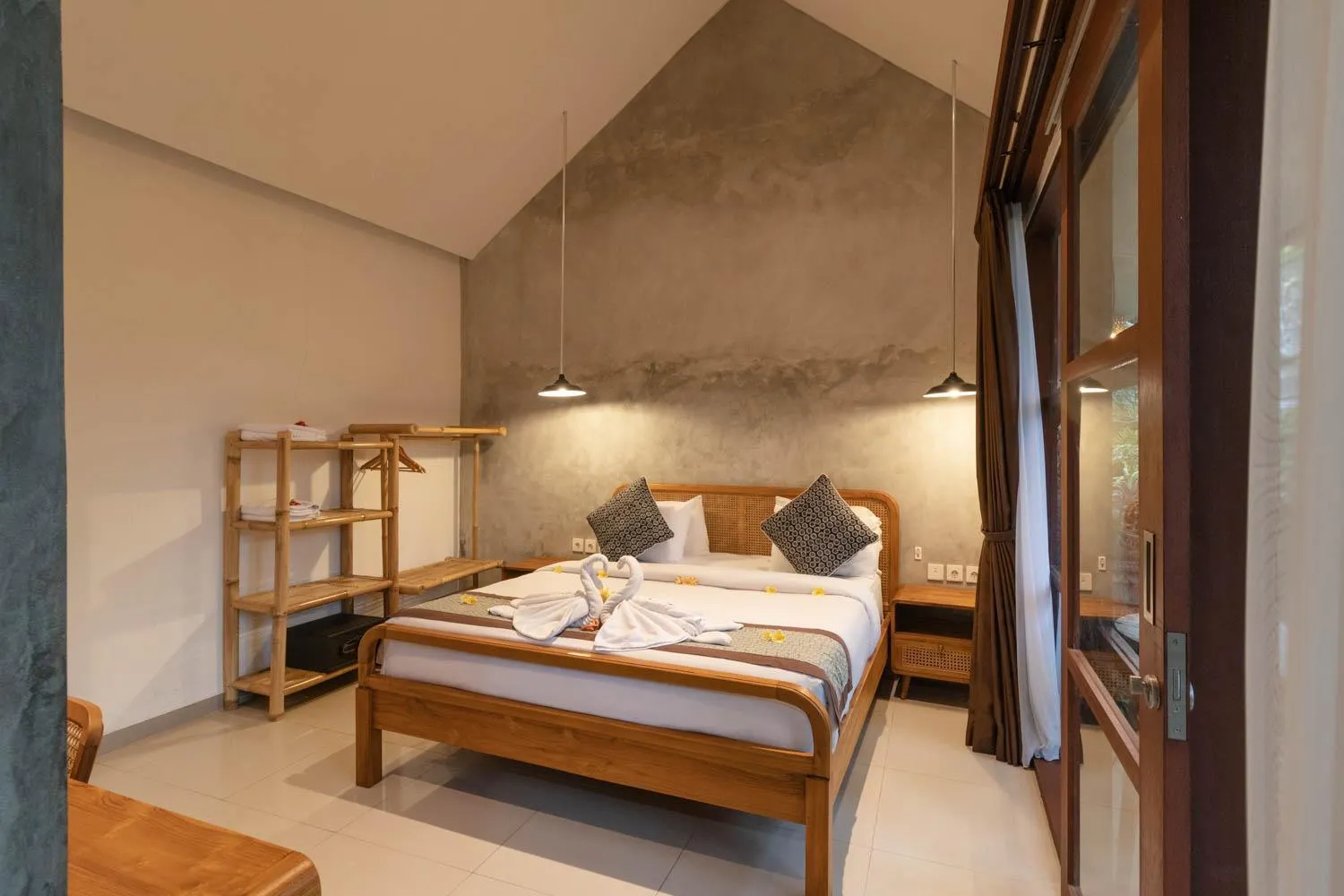 Bed in Yarama Cottages