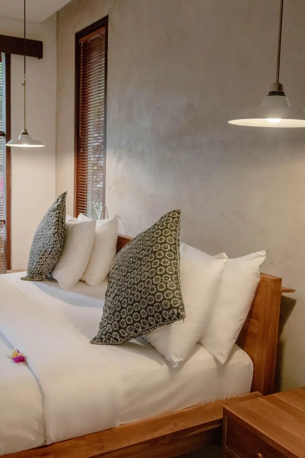 Bed in Yarama Cottages