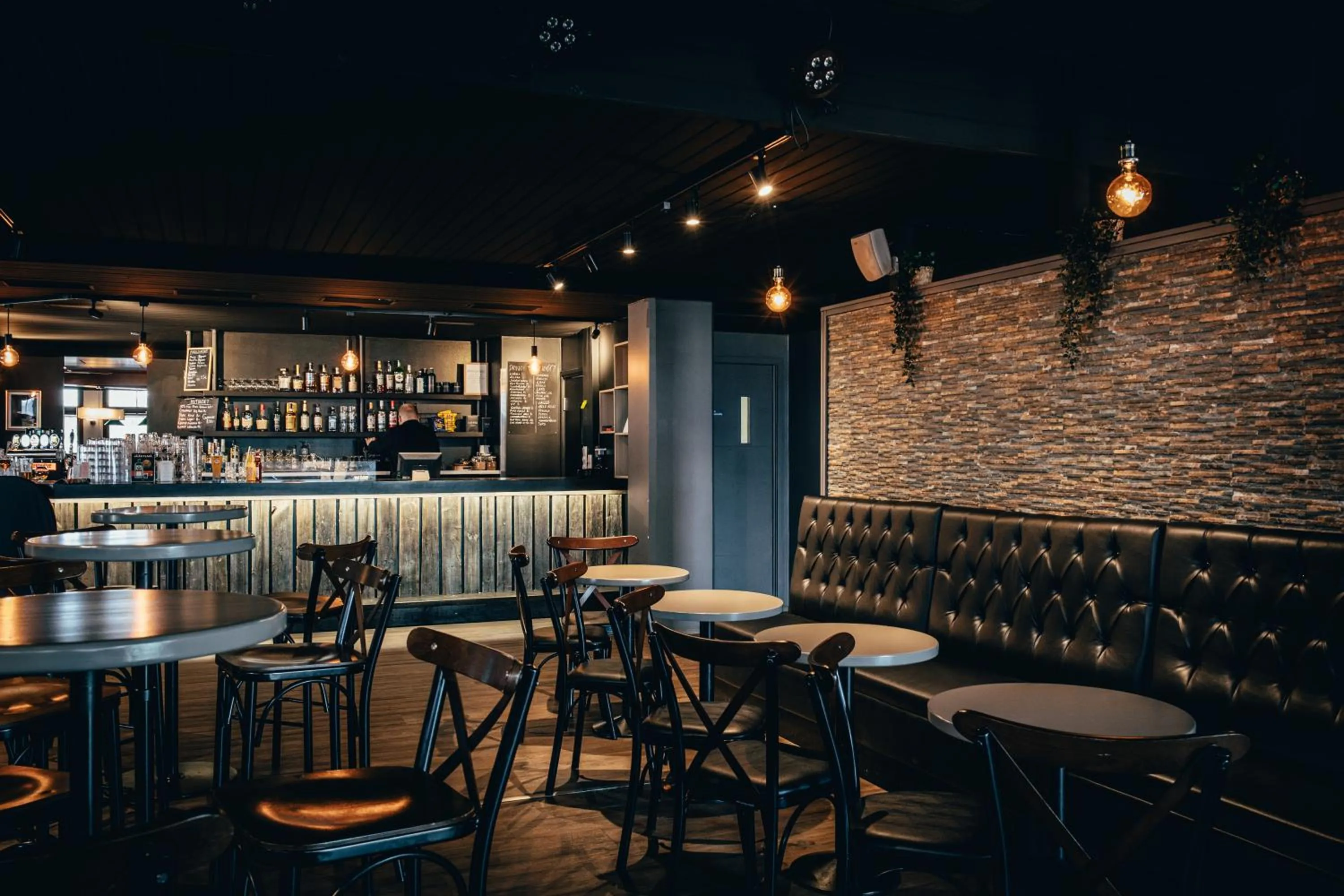 Lounge or bar in Hotelli Puustelli Nivala