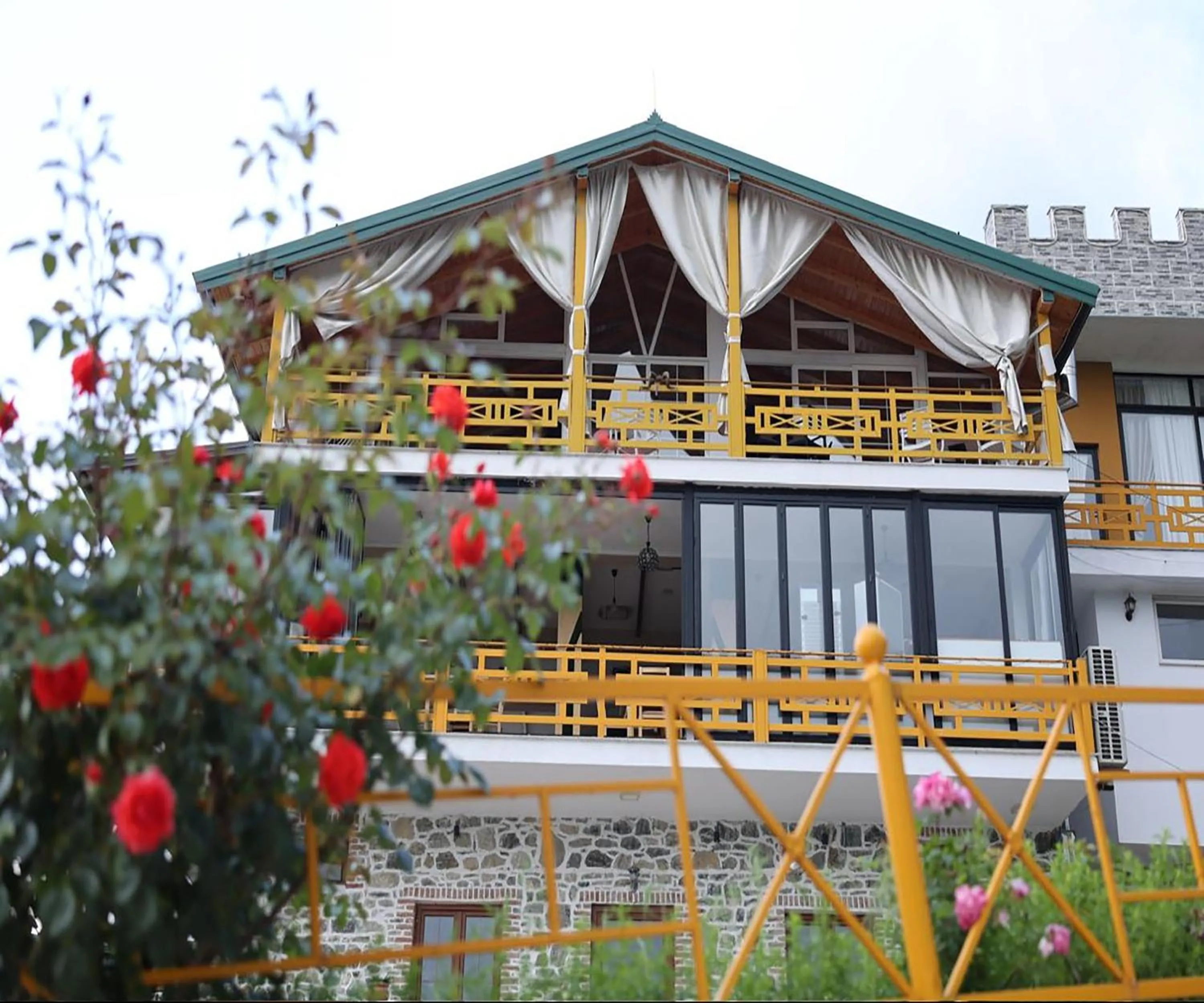 Kurora e Gjelber Resort