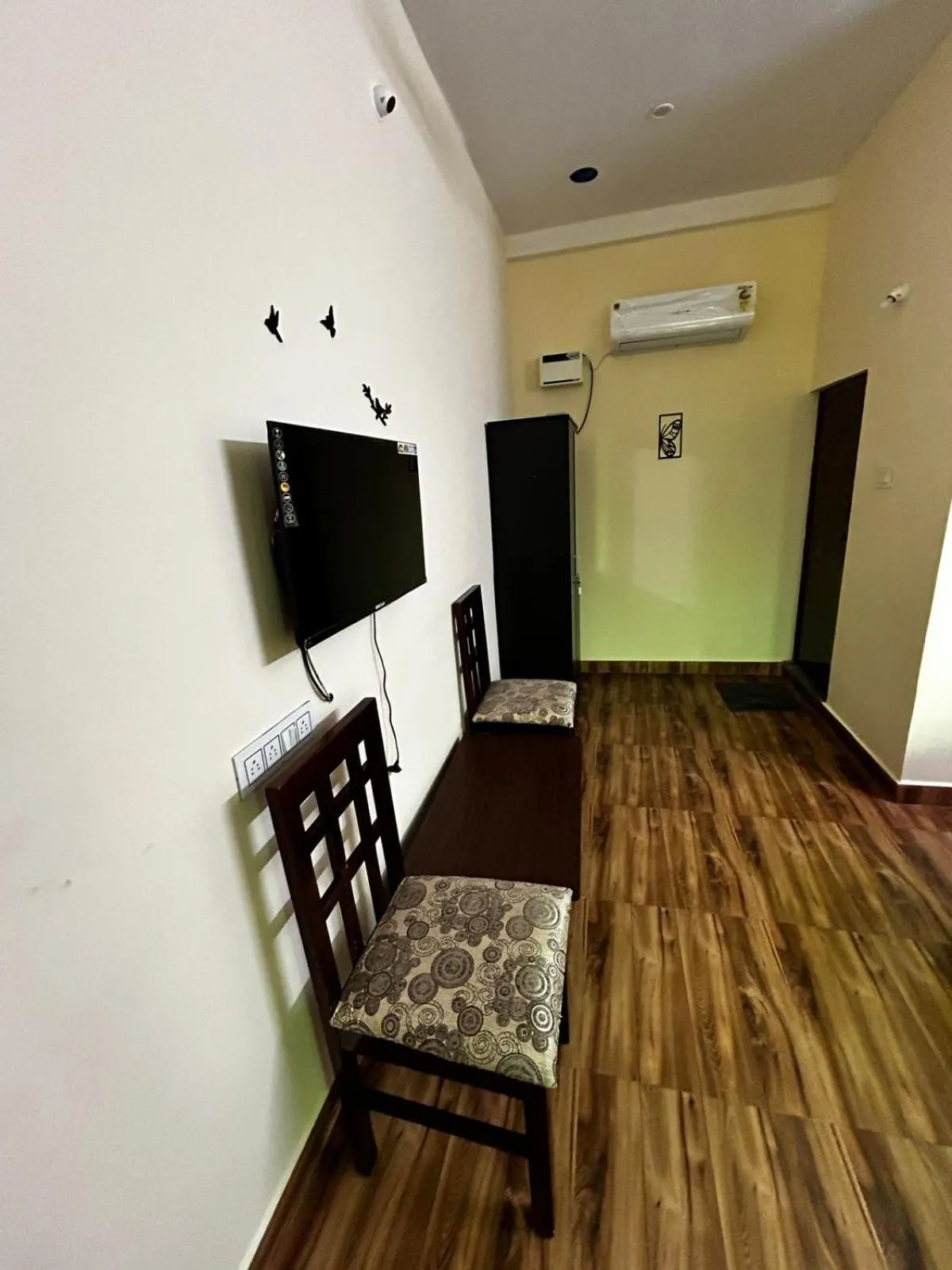 TV and multimedia in Le'SAP Beach resort