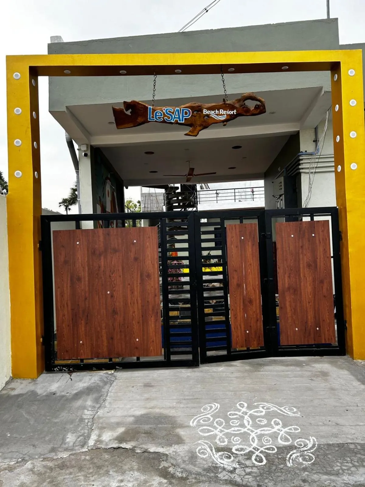 Facade/entrance in Le'SAP Beach resort