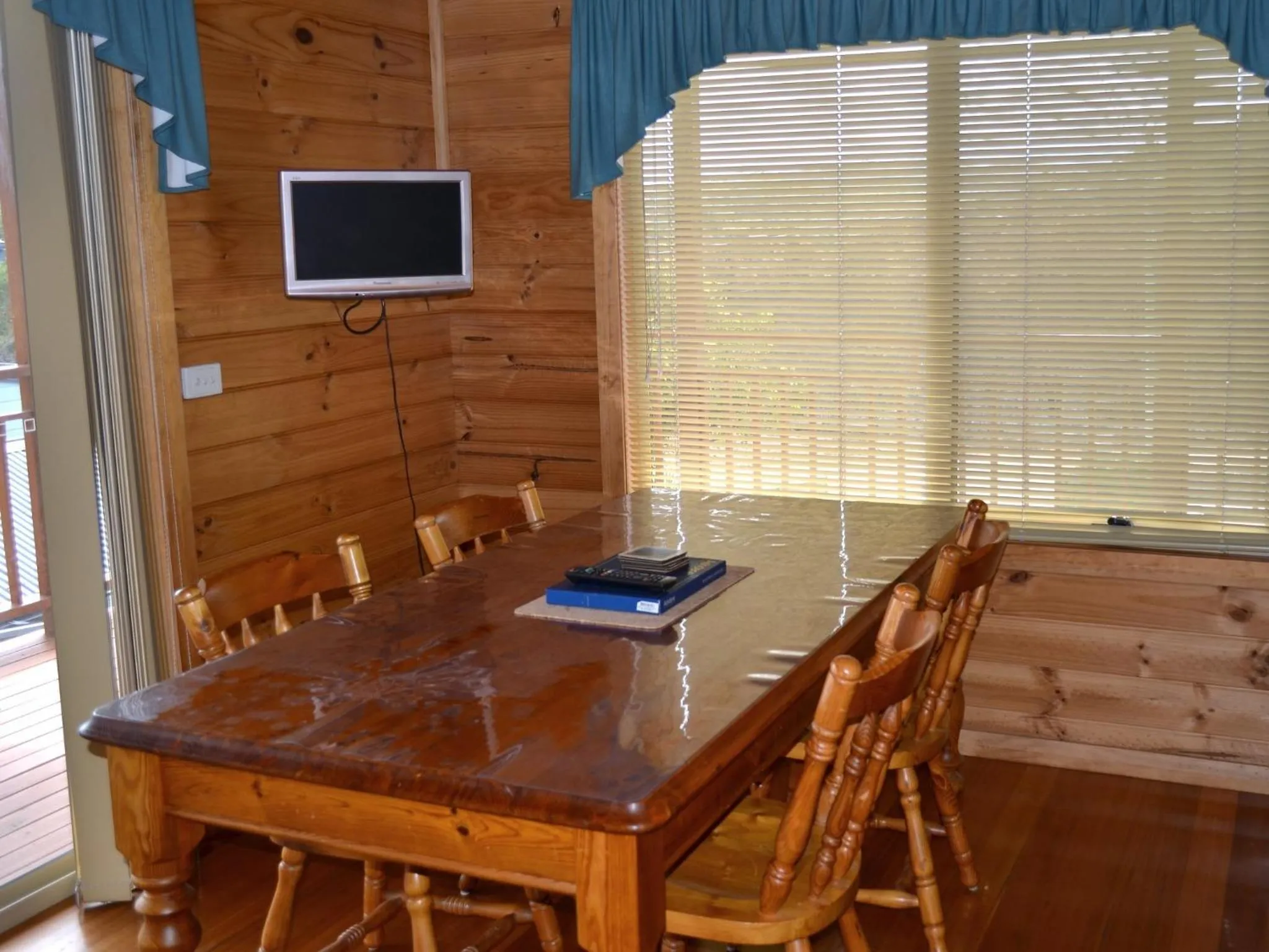 Coles Bay House