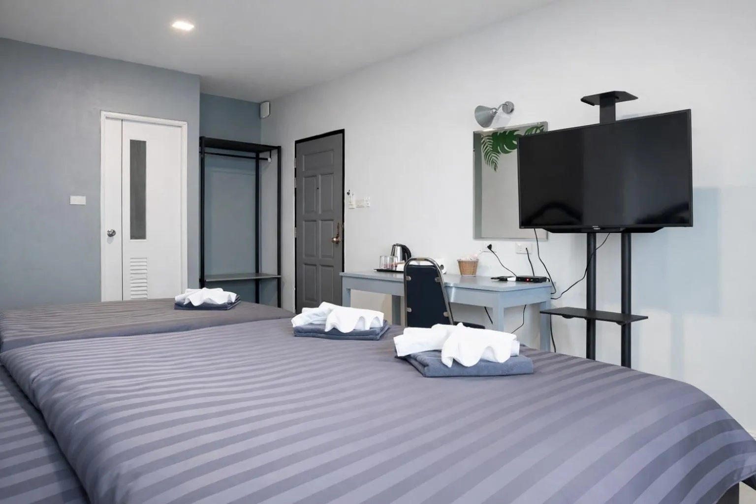 Bed in My Friends Hotel