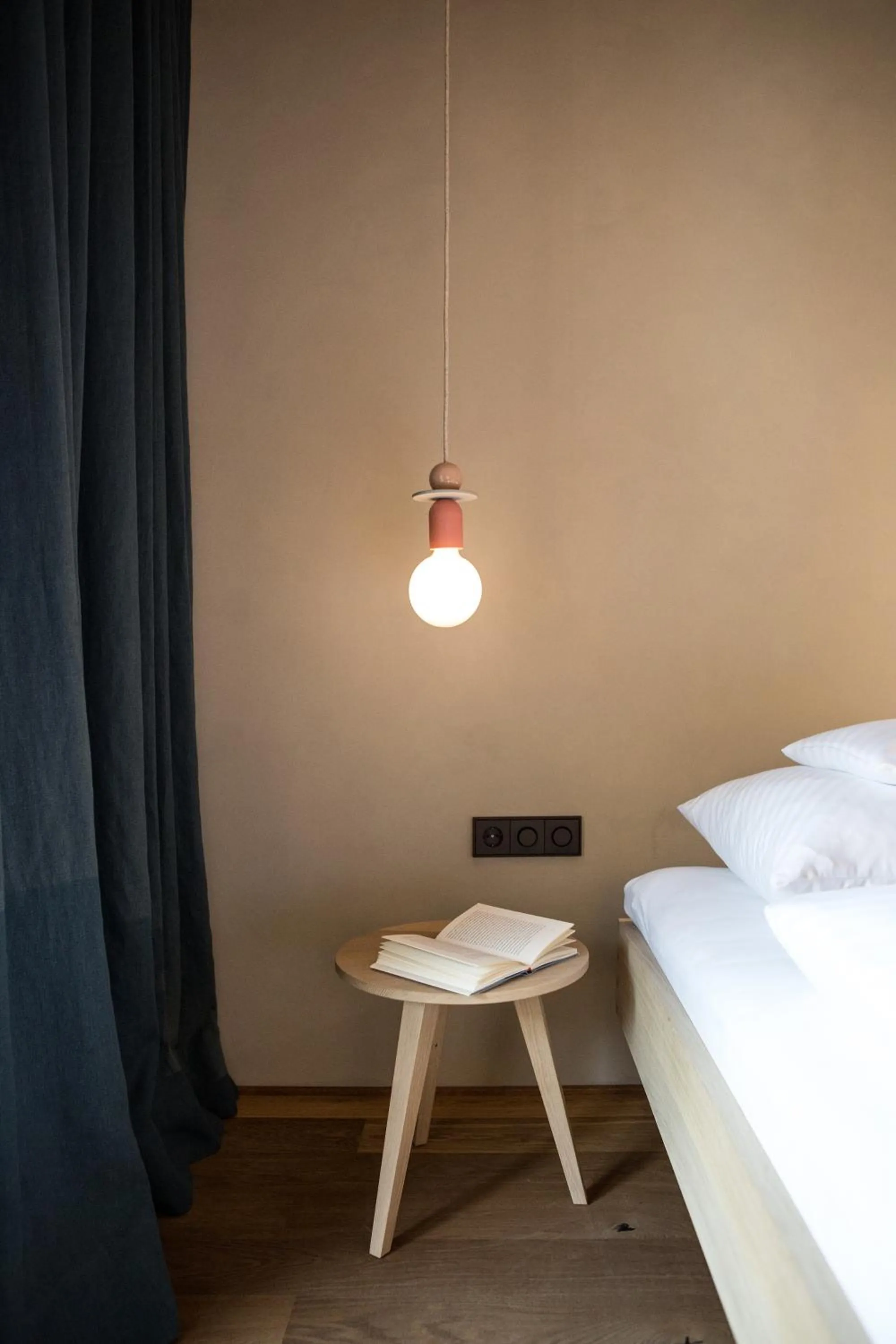 Bed in Biohotel Schwanen