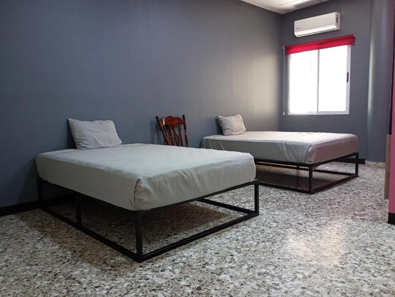 Bedroom, Bed in Unidades Privadas con AC-TV-WiFi y Estacionamiento en Centro de MTY