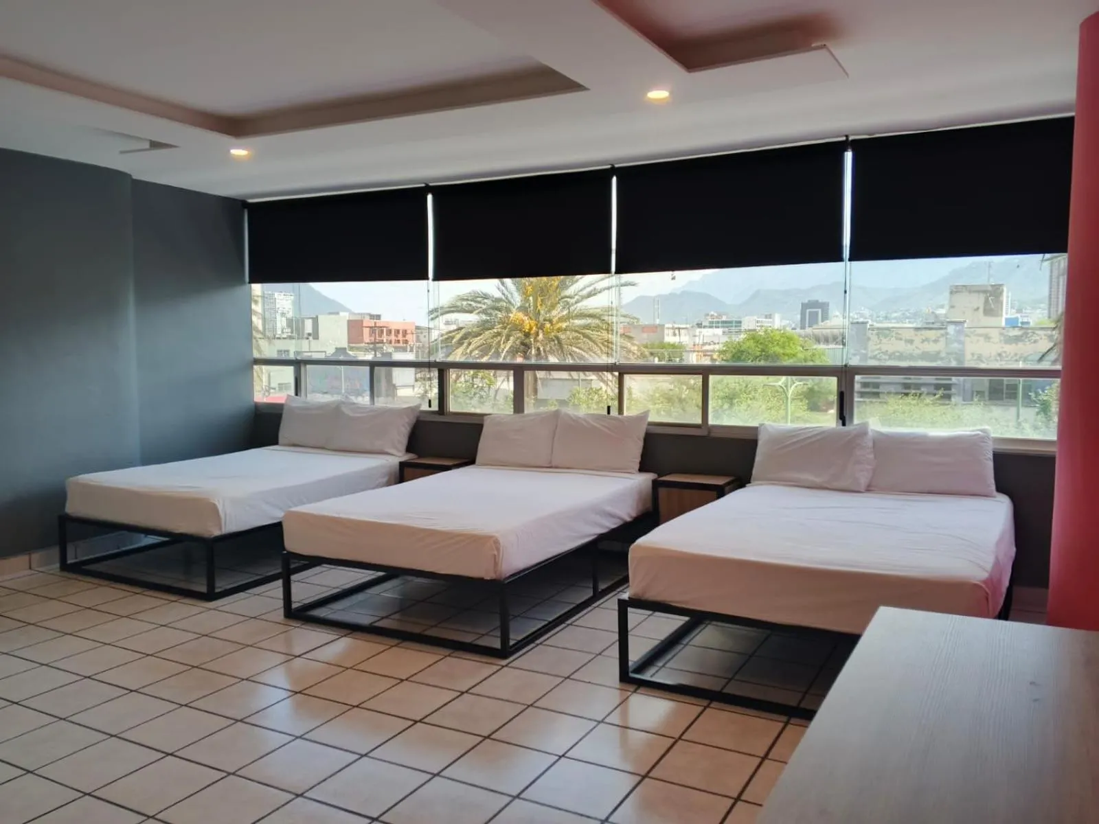 View (from property/room), Bed in Unidades Privadas con AC-TV-WiFi y Estacionamiento en Centro de MTY
