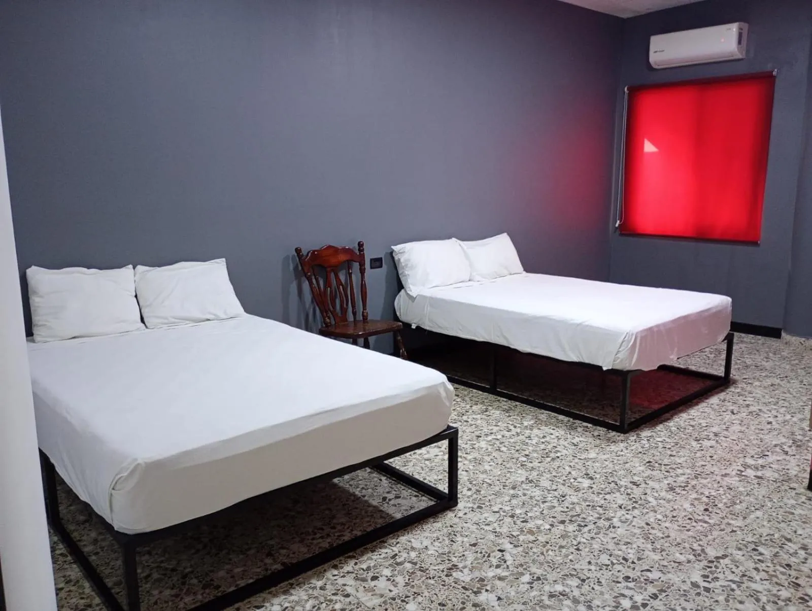 Bedroom, Bed in Unidades Privadas con AC-TV-WiFi y Estacionamiento en Centro de MTY