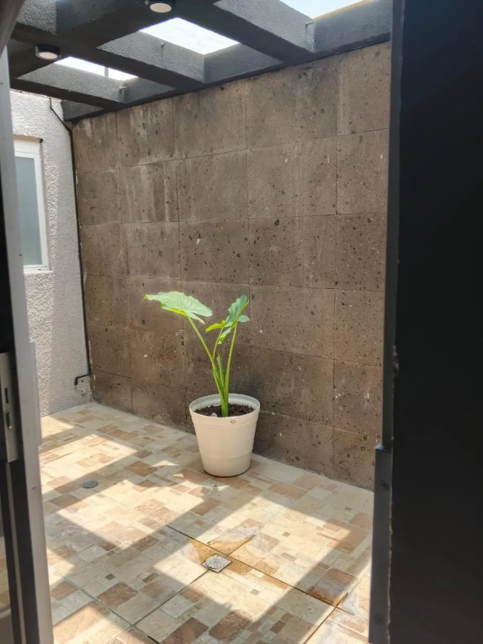 Day in Unidades Privadas con AC-TV-WiFi y Estacionamiento en Centro de MTY