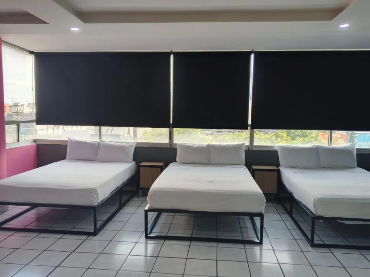 Photo of the whole room, Bed in Unidades Privadas con AC-TV-WiFi y Estacionamiento en Centro de MTY