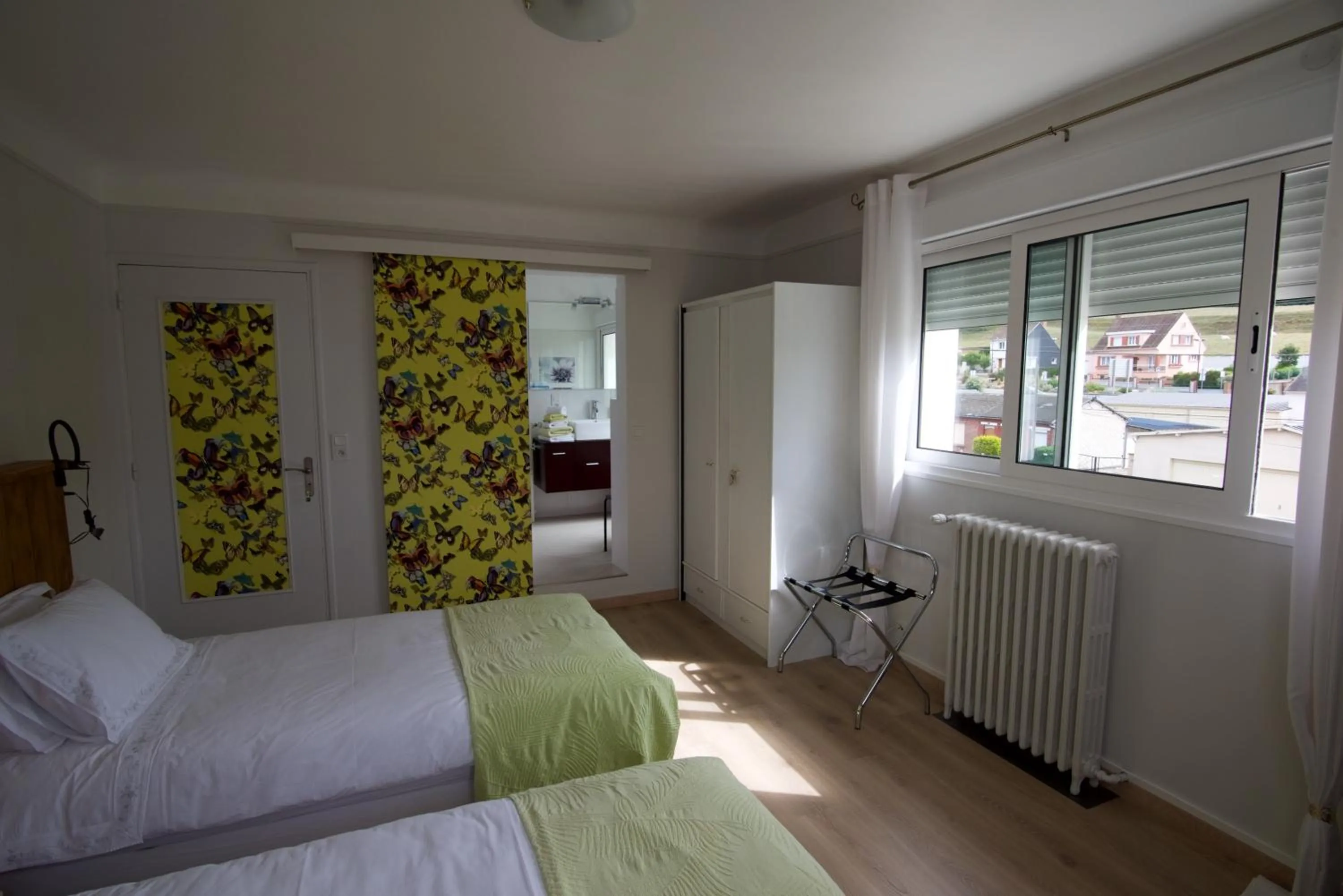 Bedroom in Au Jardin Saint Laurent