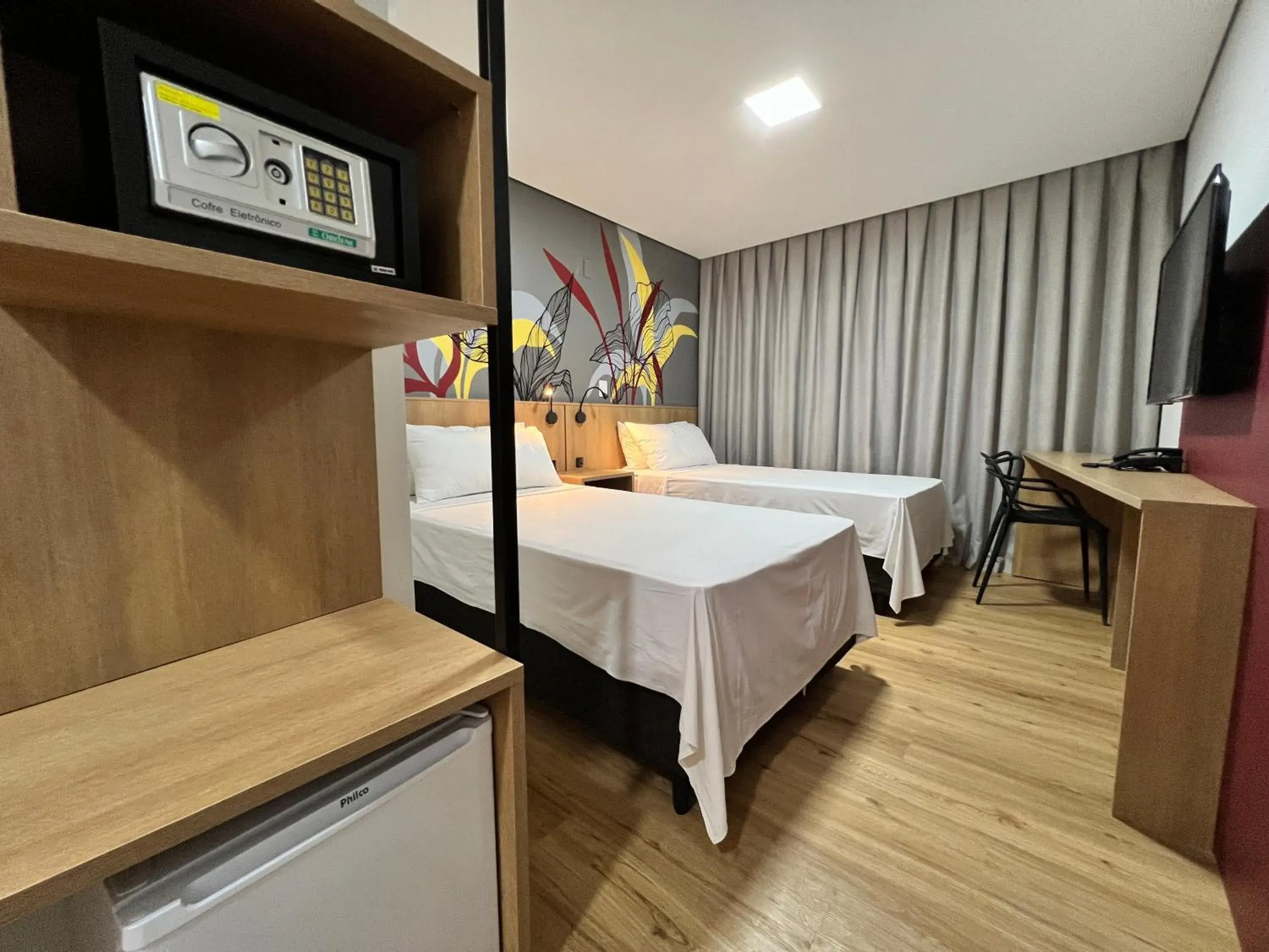 Photo of the whole room, Bed in Ramada Encore Ponta Grossa Photo of the whole room, Bed in Ramada Encore Ponta Grossa