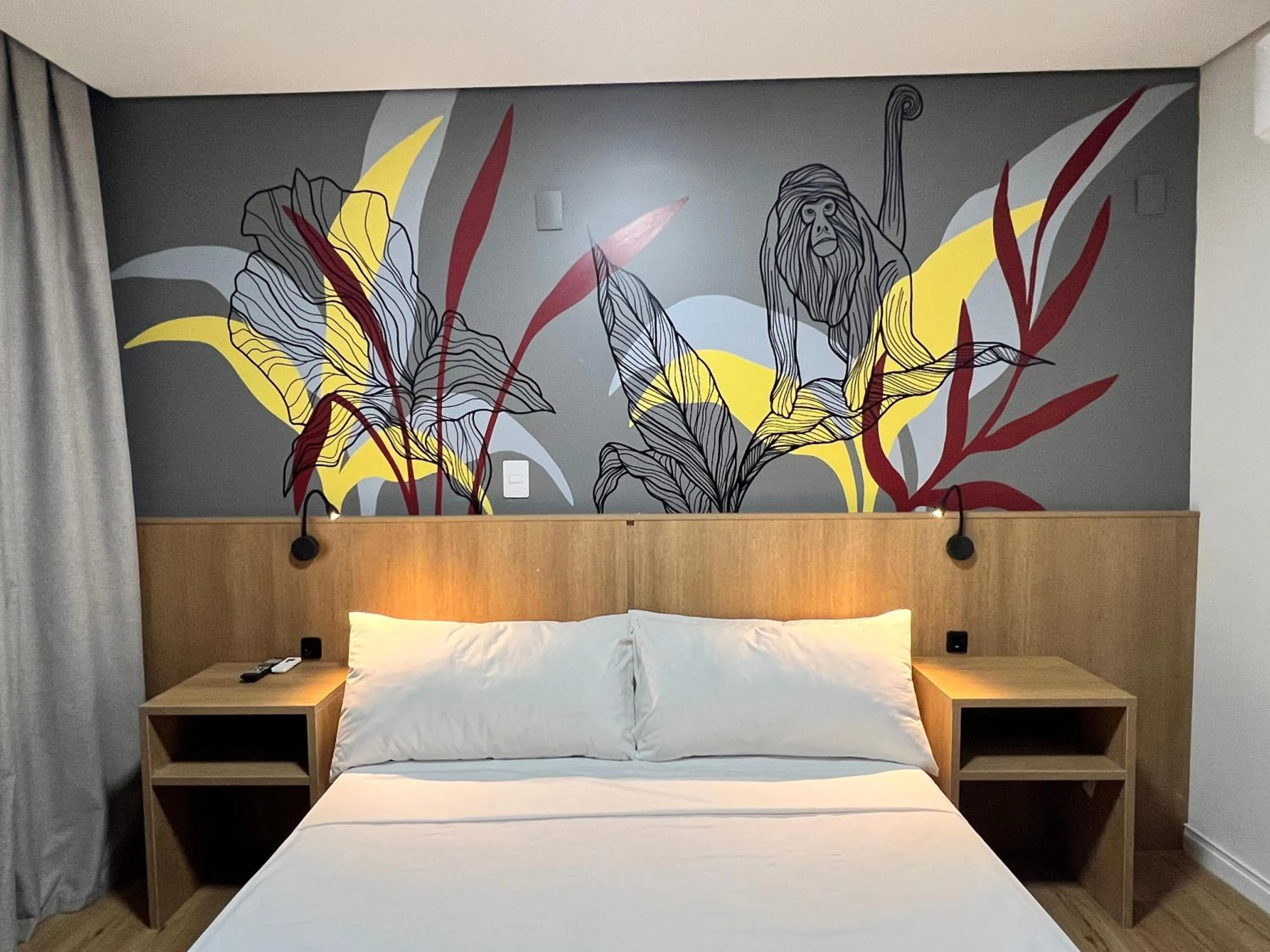 Photo of the whole room, Bed in Ramada Encore Ponta Grossa