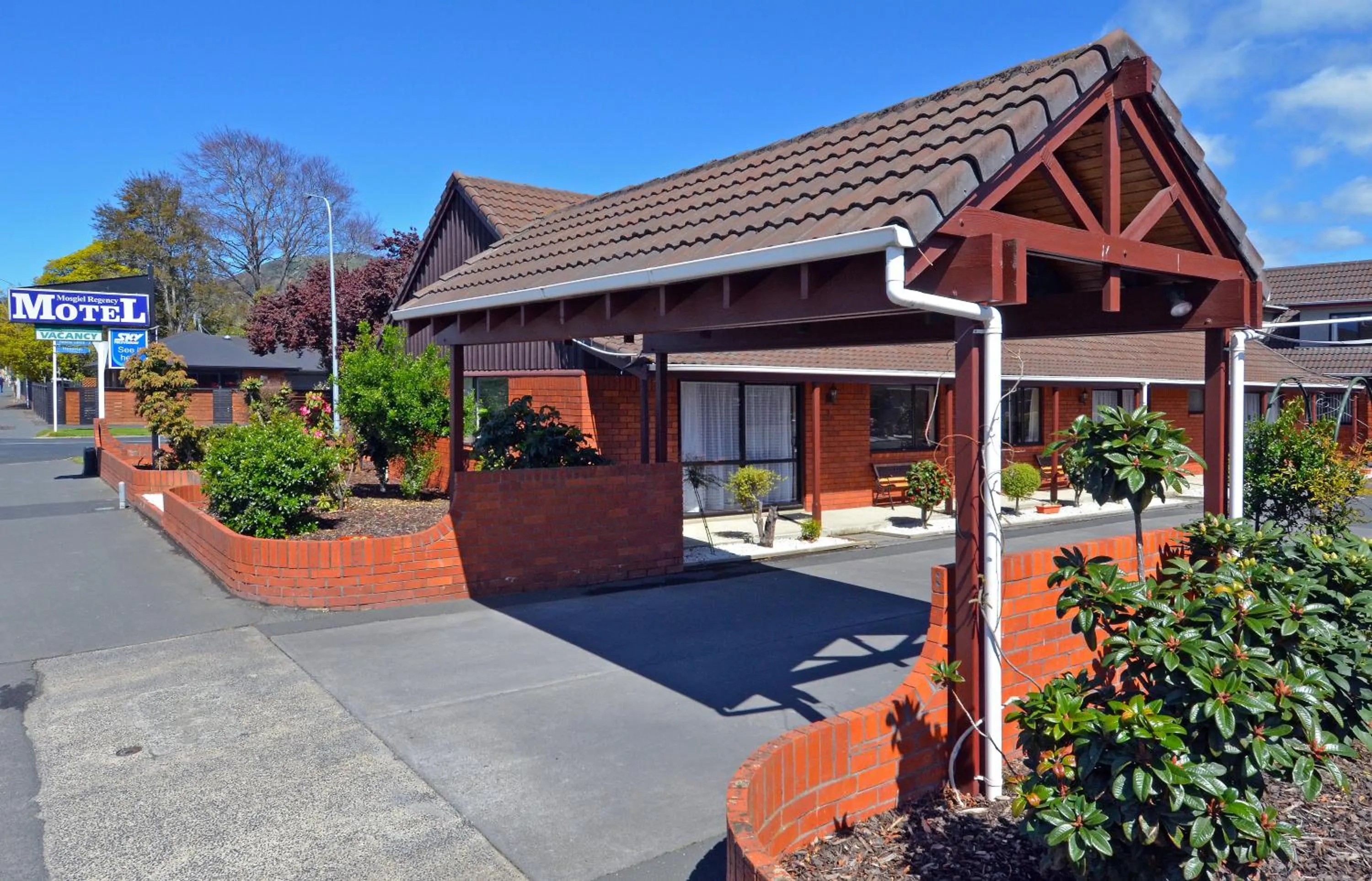 Property building in Mosgiel Regency Motel