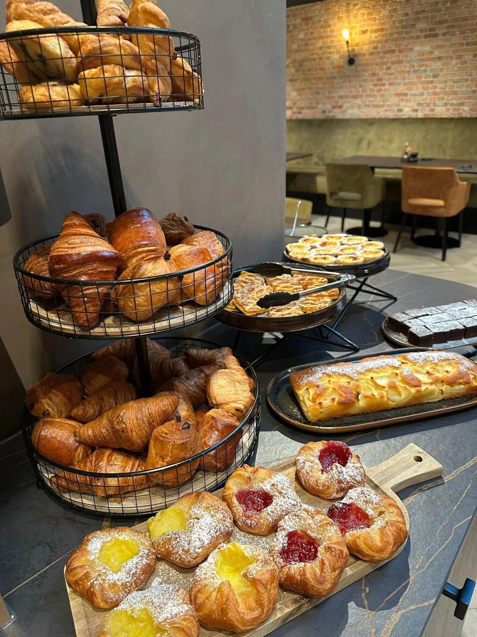 Restaurant/places to eat in B&B Herenhuis