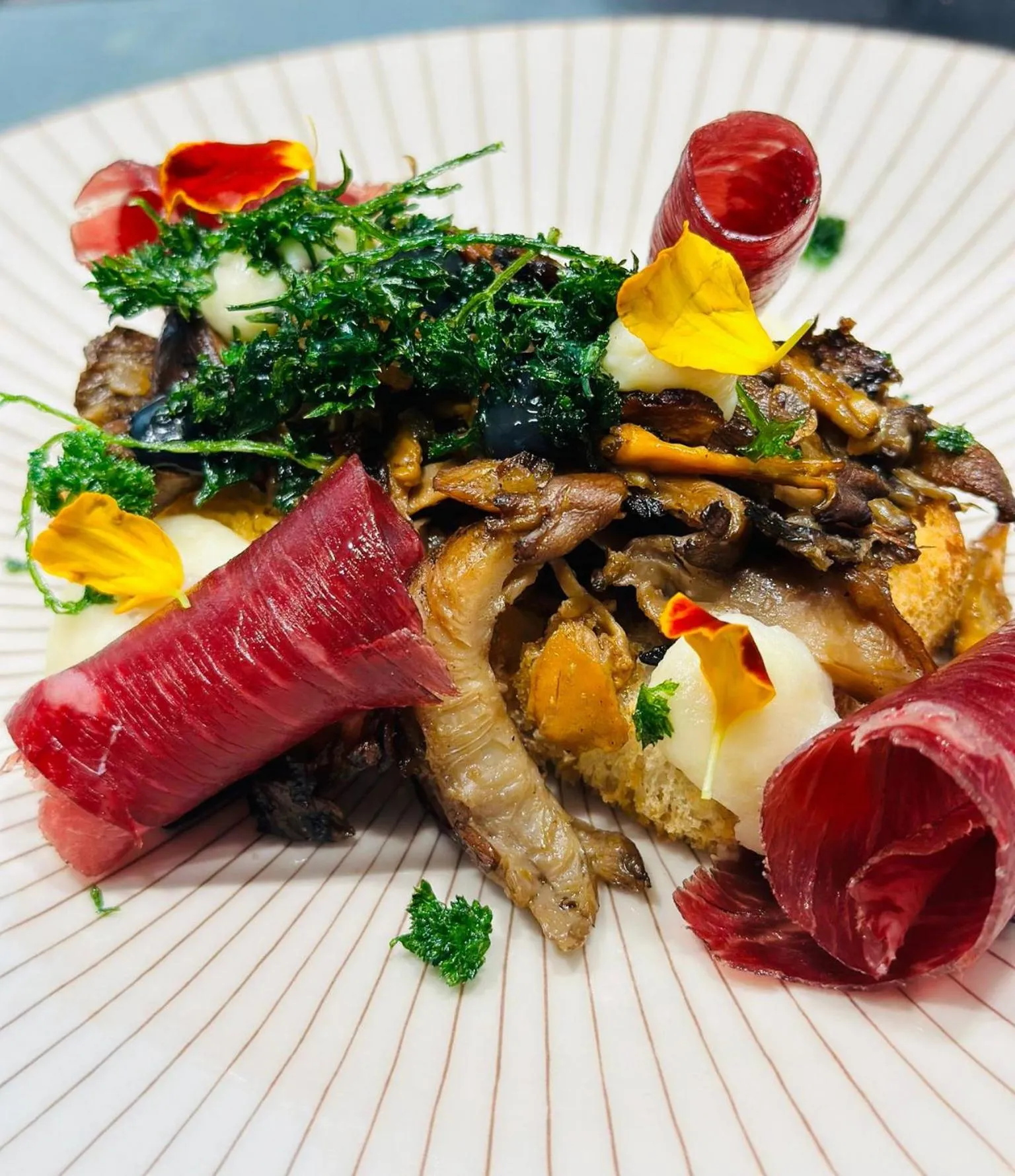 Restaurant/places to eat in B&B Herenhuis