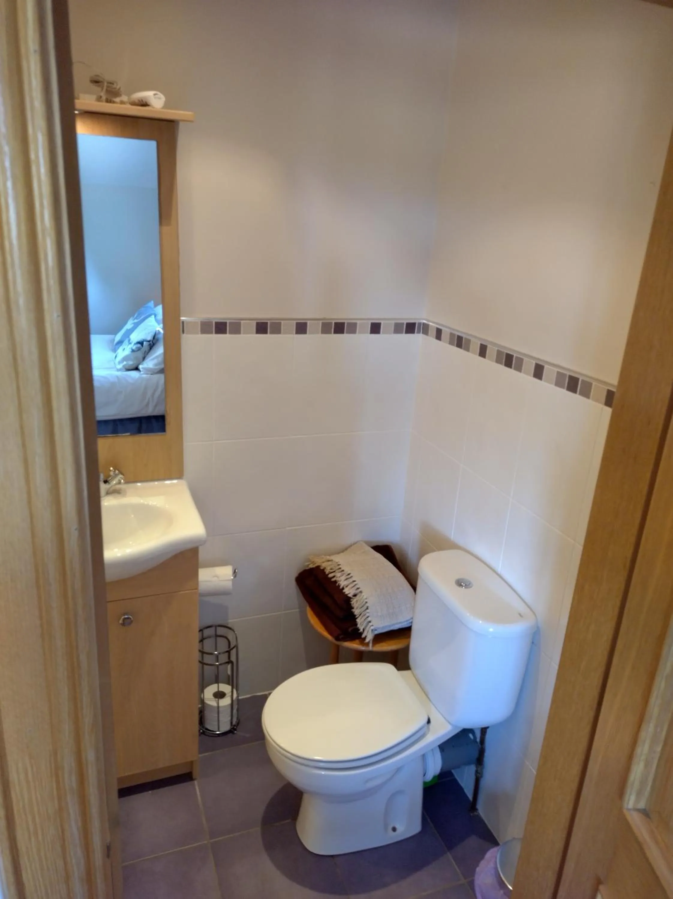 Shower in Glenn Eireann House