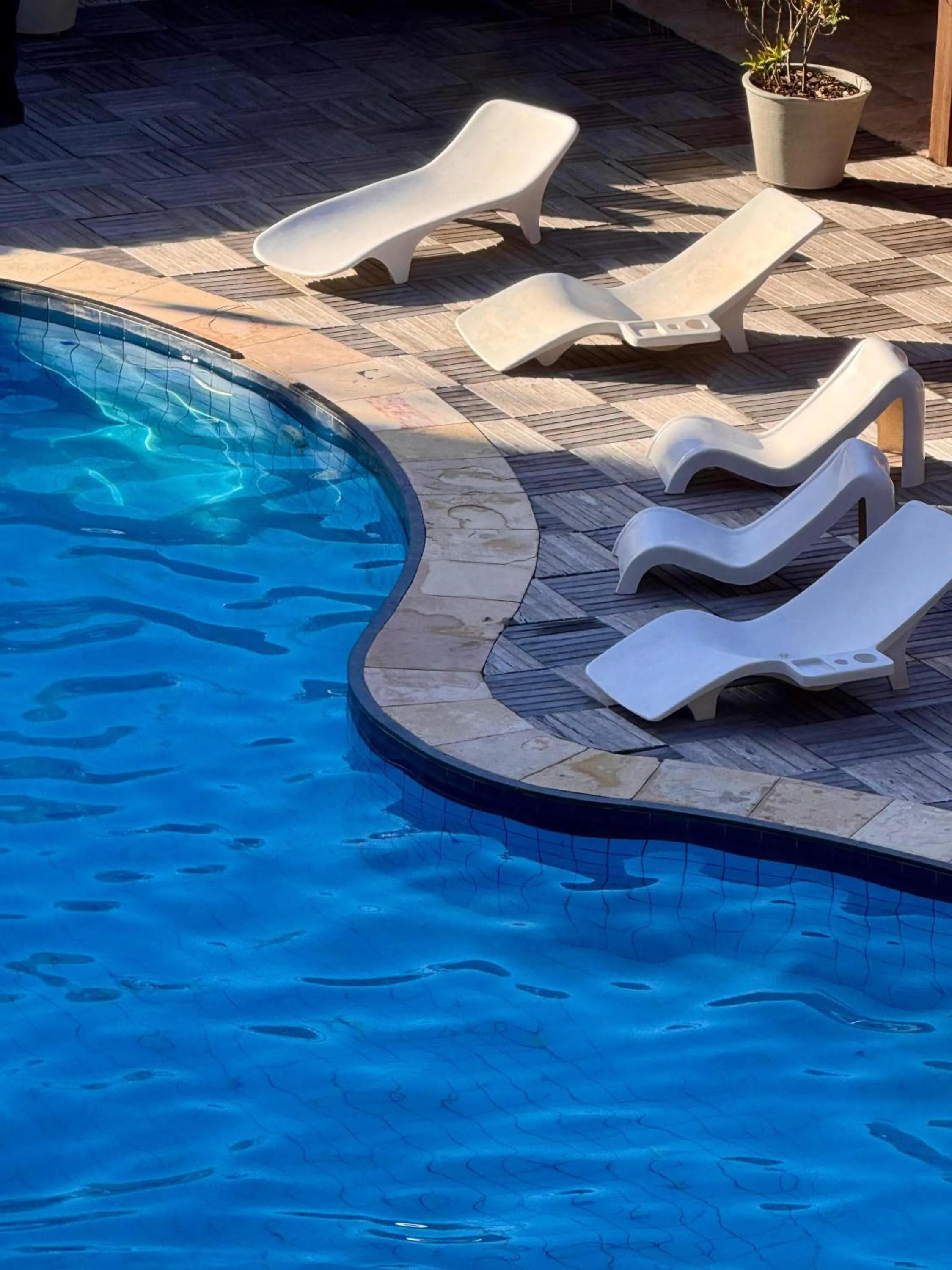 Swimming pool in Porto Futuro Hotel