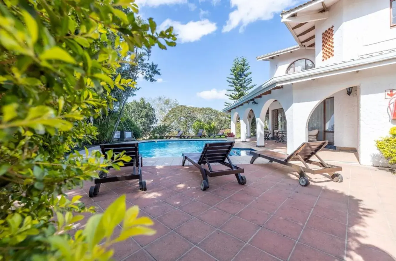 Patio in 122 on Krantzview previously BizAfrika Guest Lodge Patio in 122 on Krantzview previously BizAfrika Guest Lodge