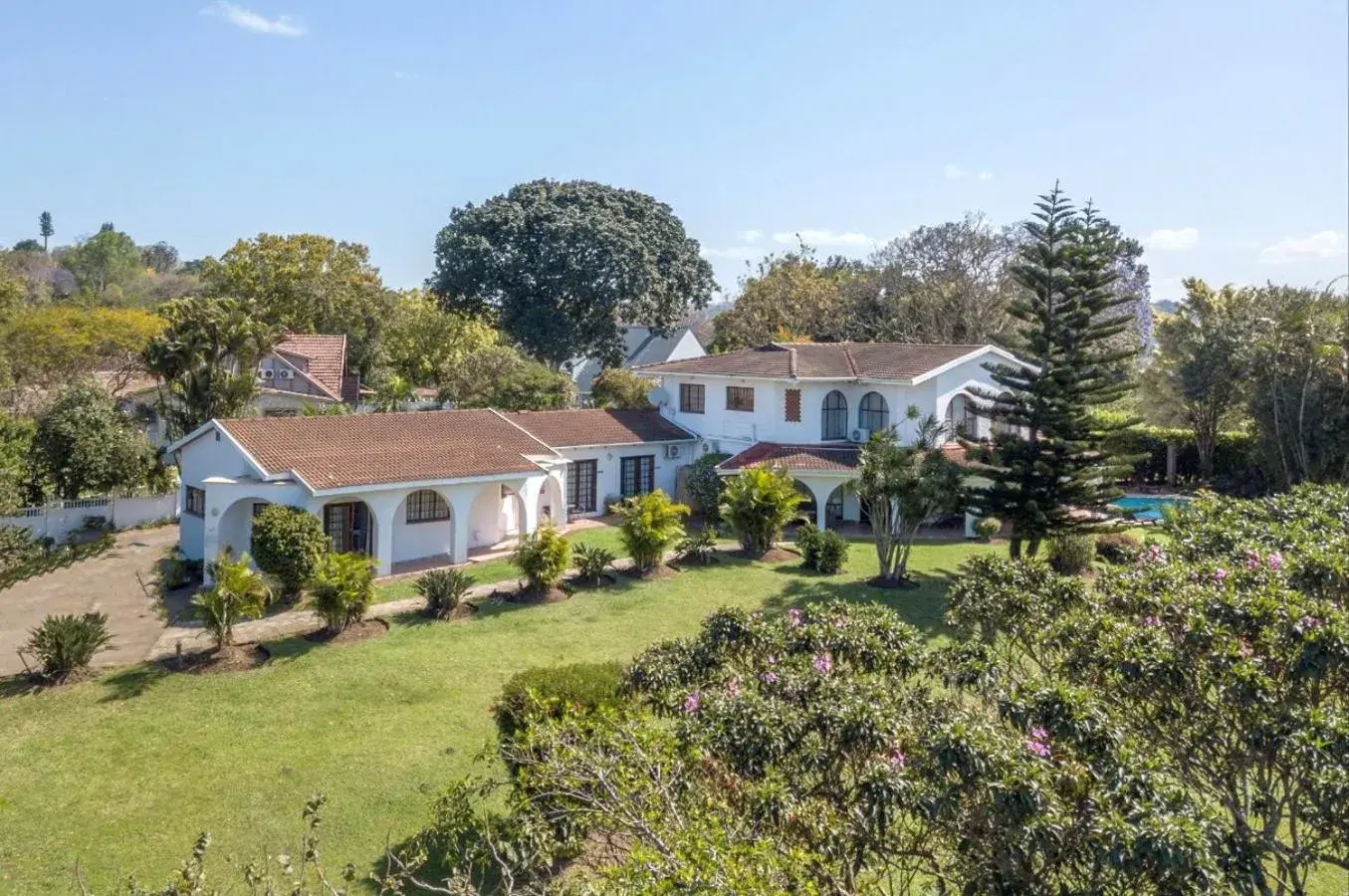 Property building in 122 on Krantzview previously BizAfrika Guest Lodge Property building in 122 on Krantzview previously BizAfrika Guest Lodge