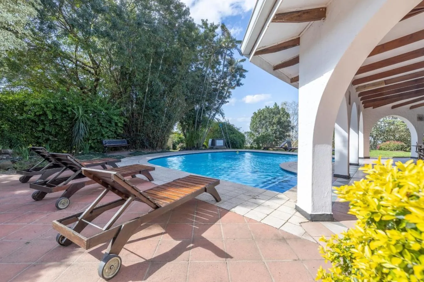 Patio in 122 on Krantzview previously BizAfrika Guest Lodge