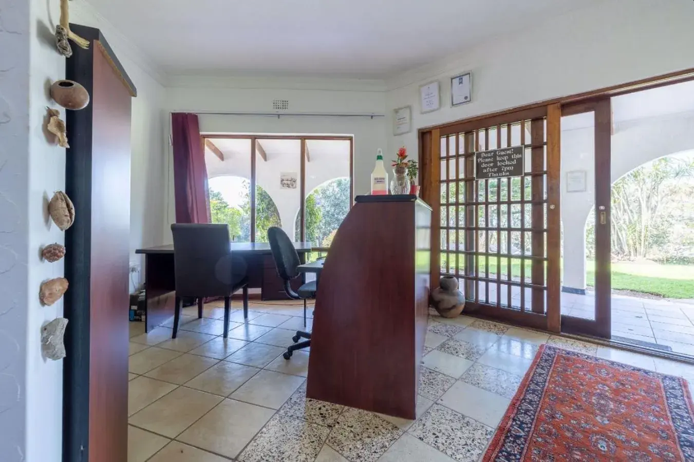 Lobby or reception in 122 on Krantzview previously BizAfrika Guest Lodge Lobby or reception in 122 on Krantzview previously BizAfrika Guest Lodge