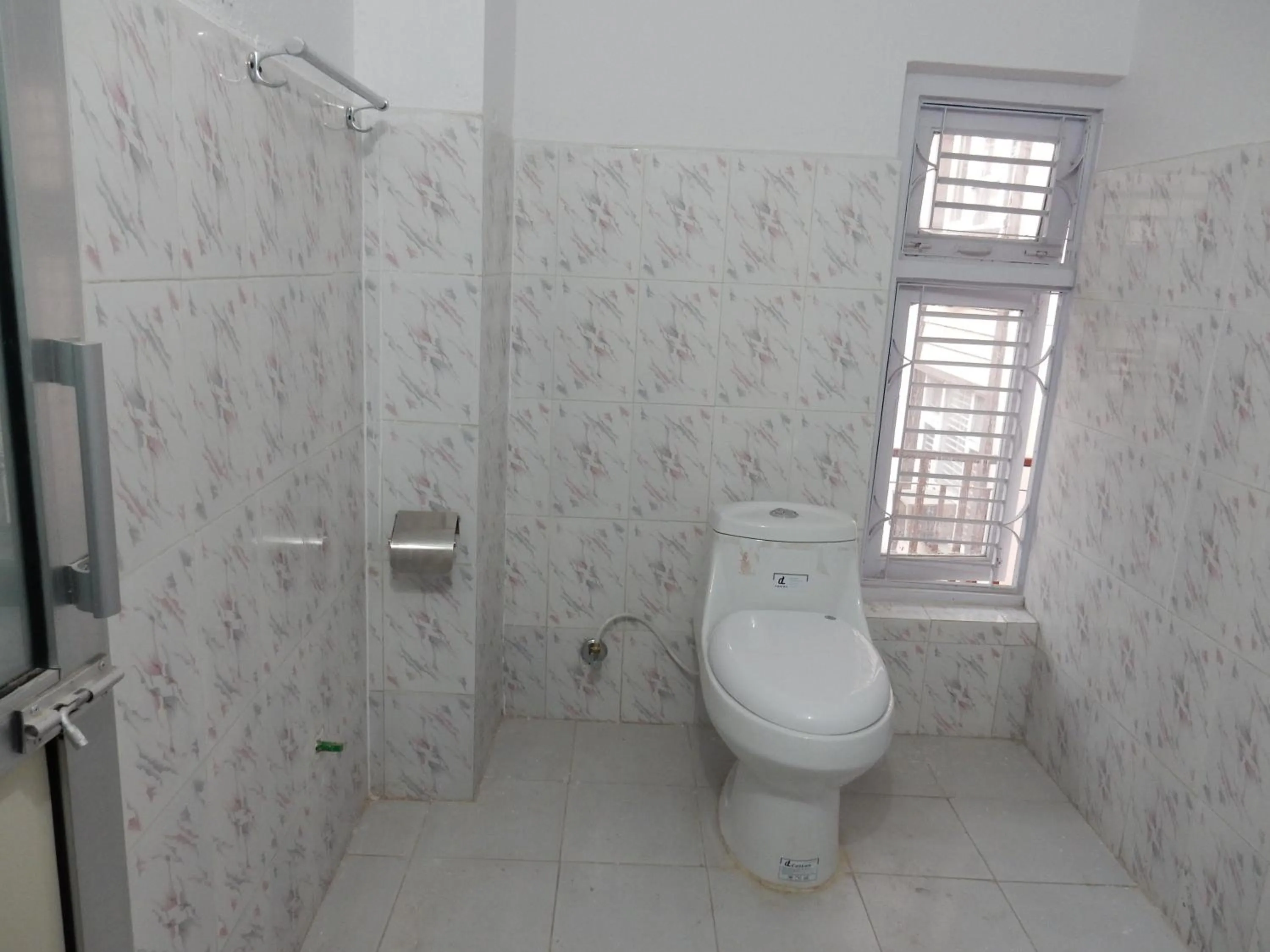 Toilet in Andes House