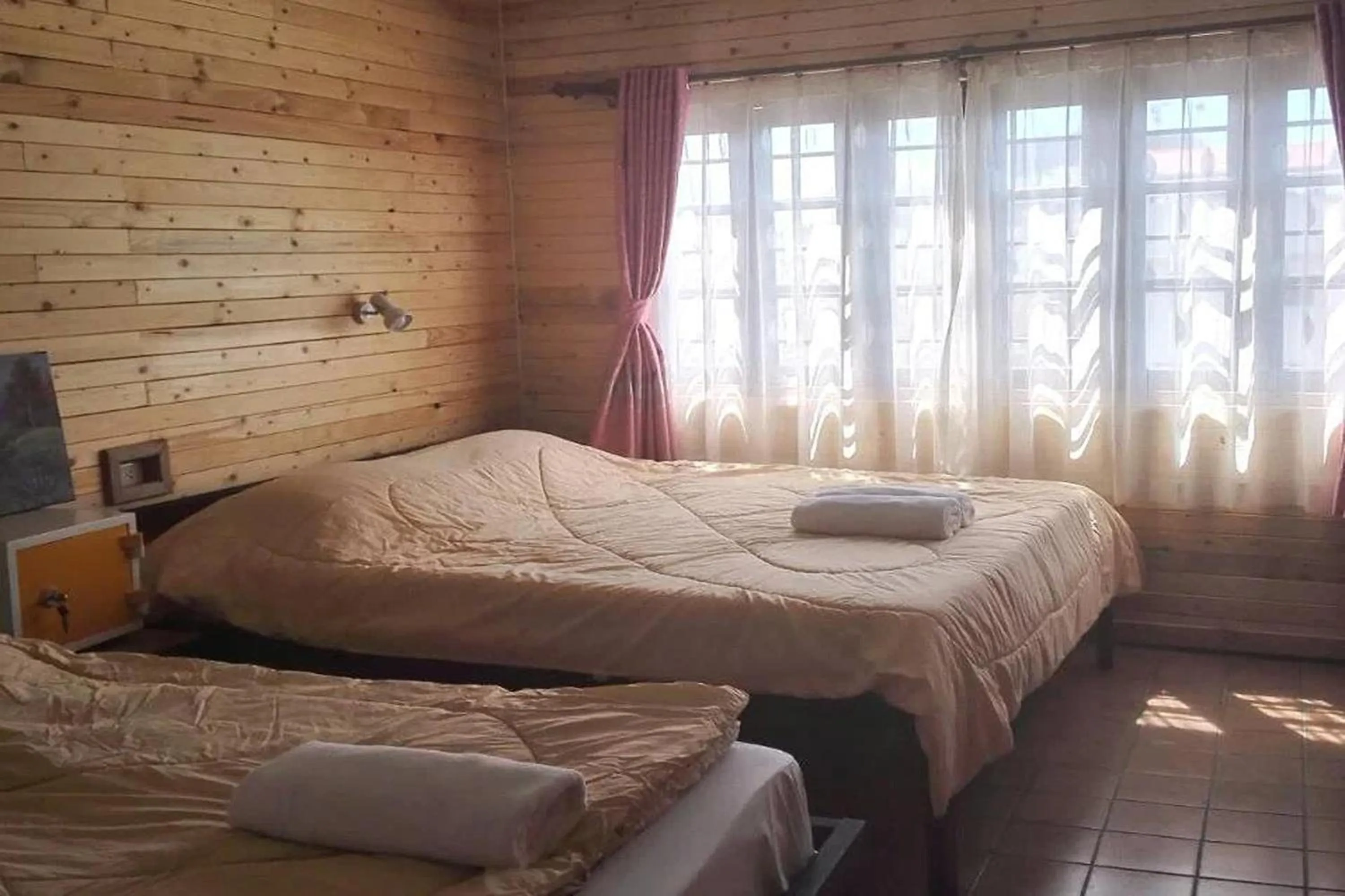 Bed in GOTUM Hostel 2 & Money Exchange