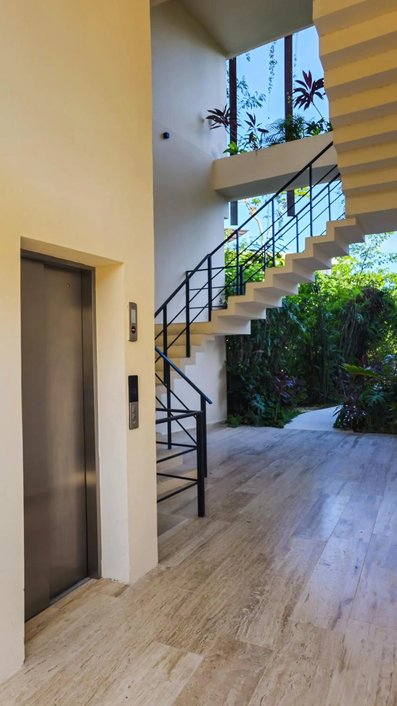 Day in Luxury Apartment at Mistiq Temple I Tulum