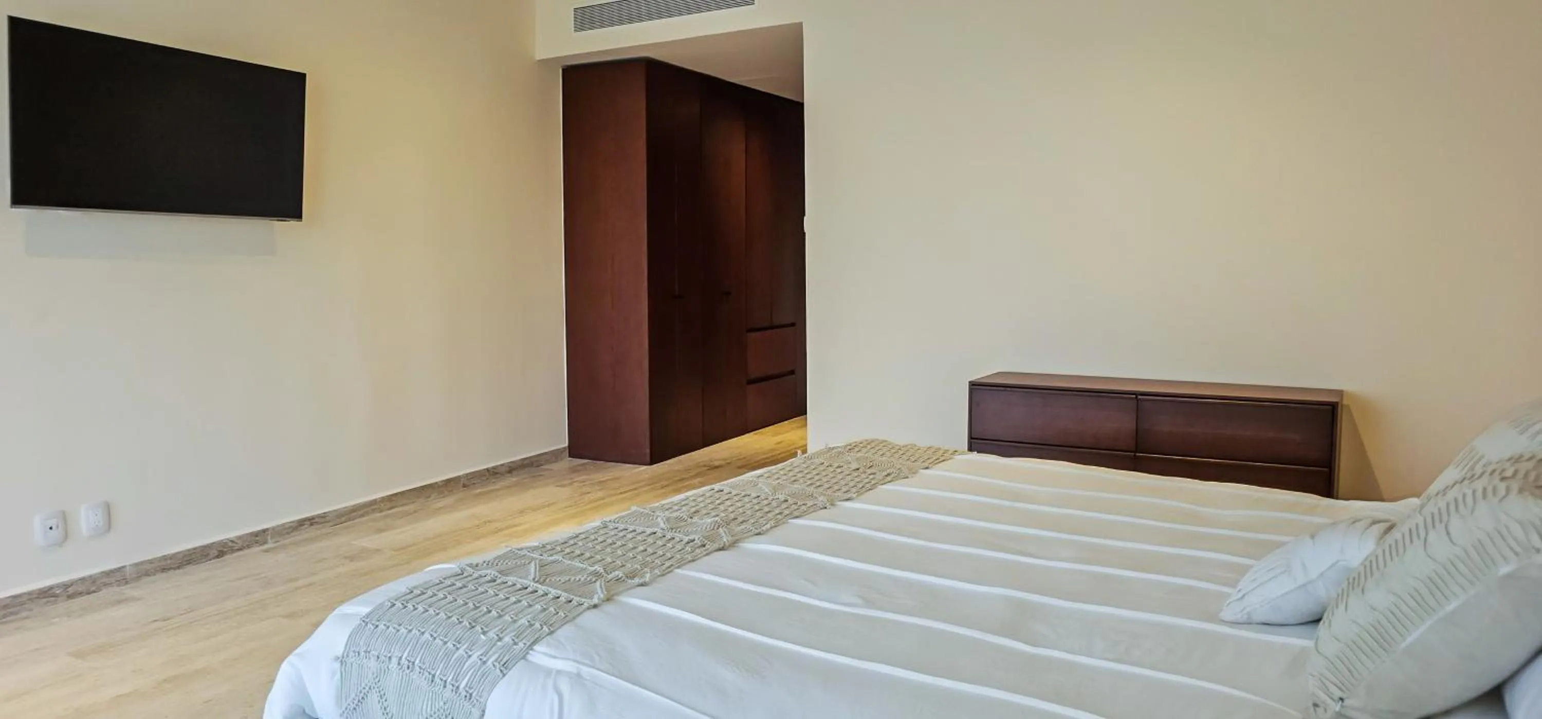 TV and multimedia in Luxury Apartment at Mistiq Temple I Tulum