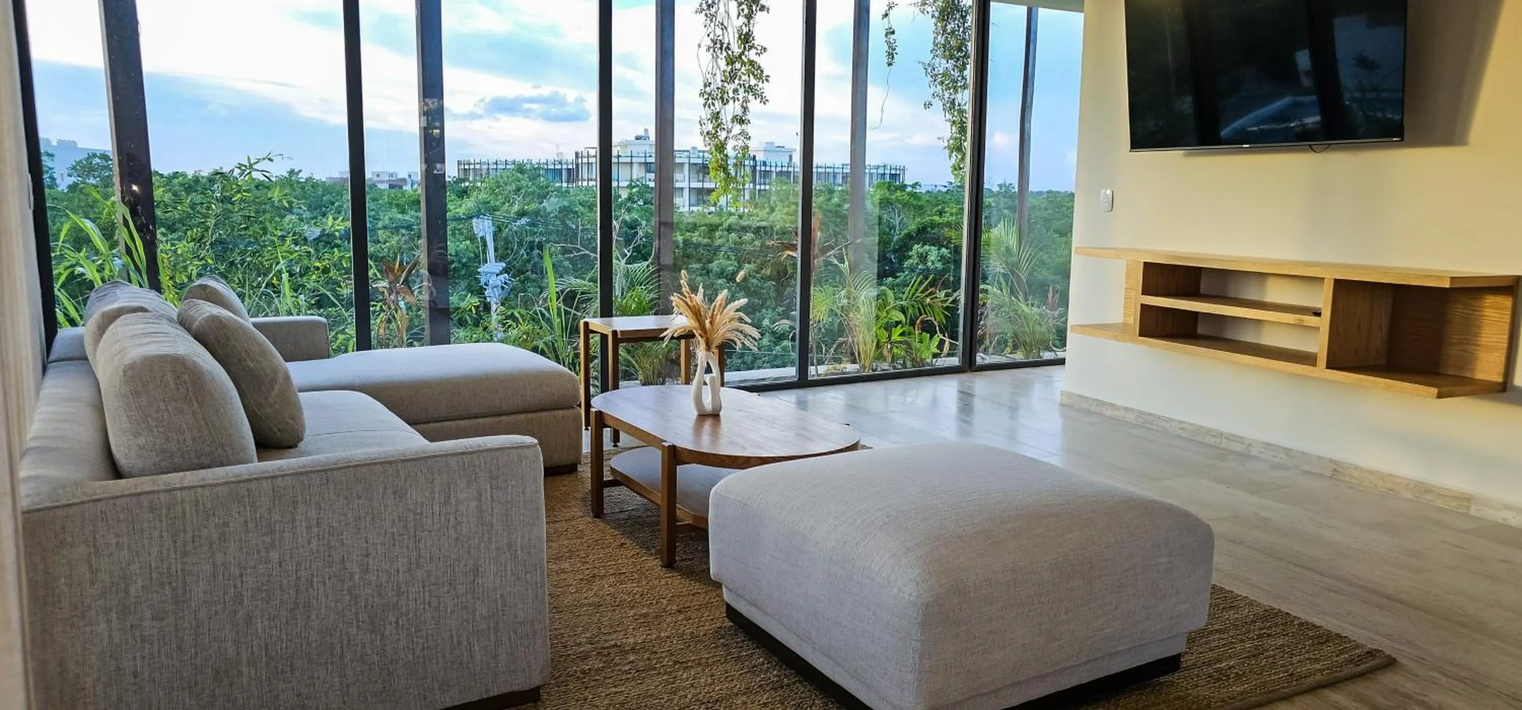 TV and multimedia in Luxury Apartment at Mistiq Temple I Tulum