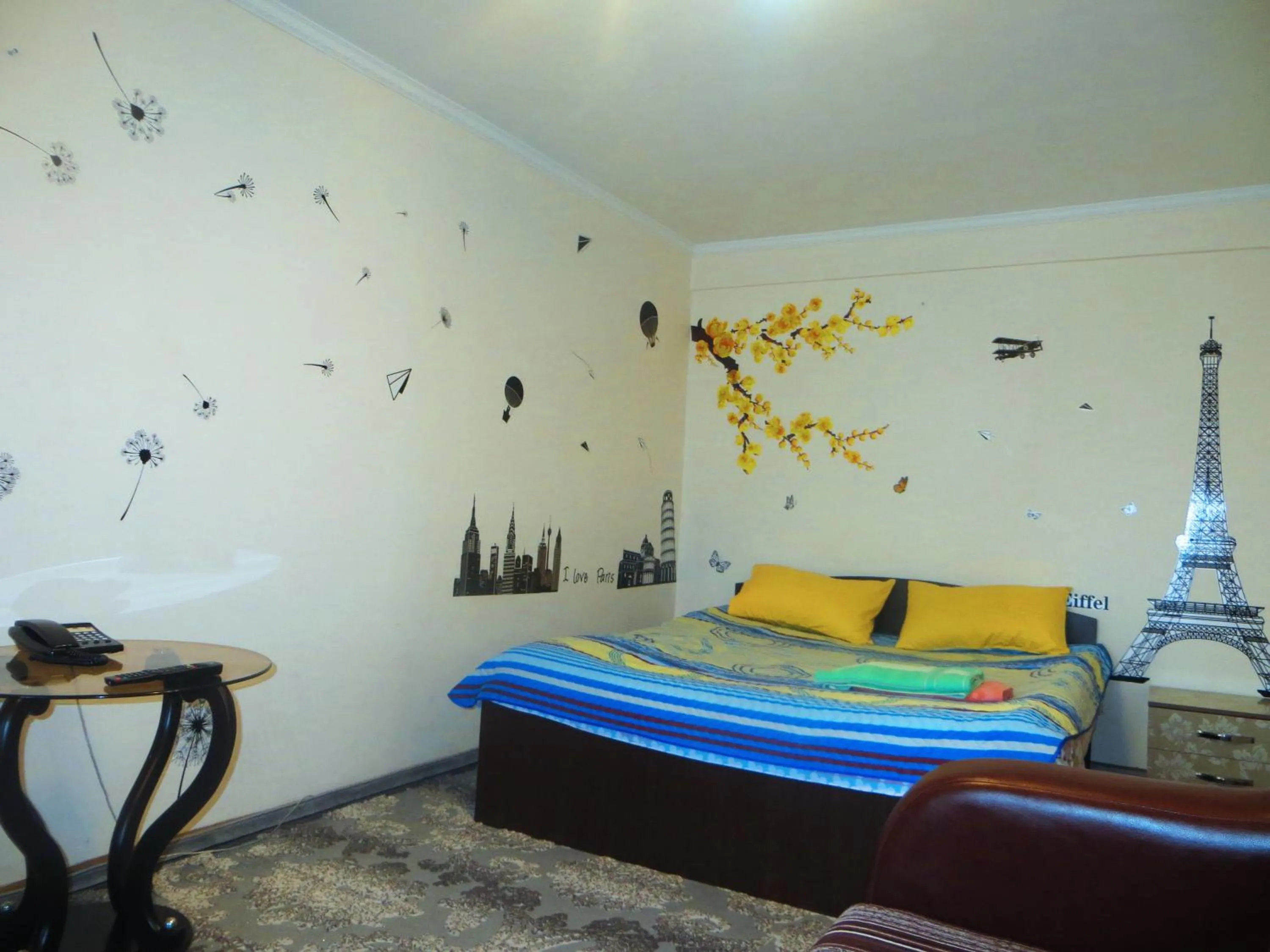 Bed in Bishkek House Apartament 2