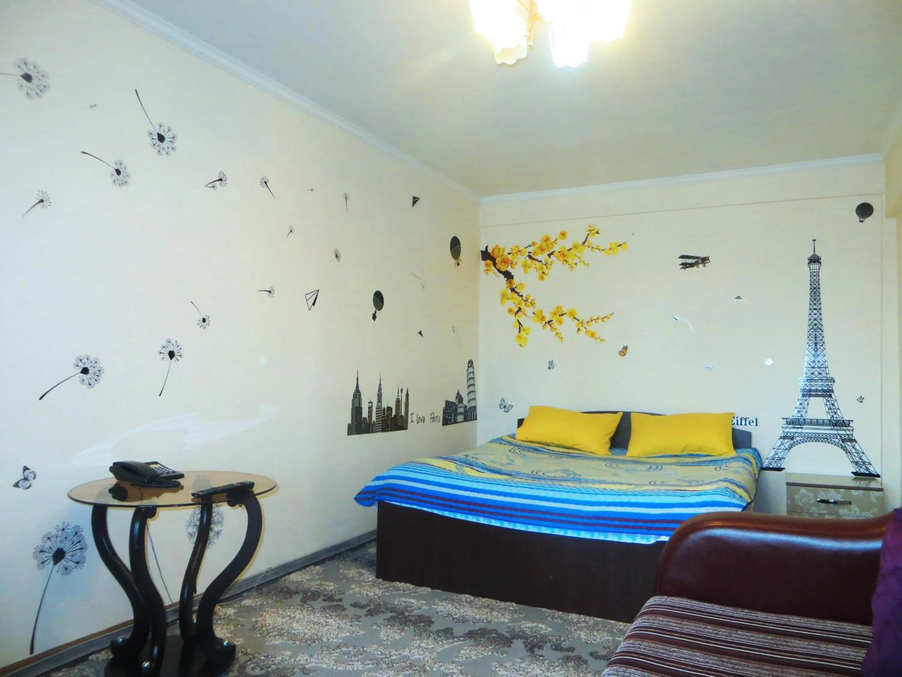 Bed in Bishkek House Apartament 2