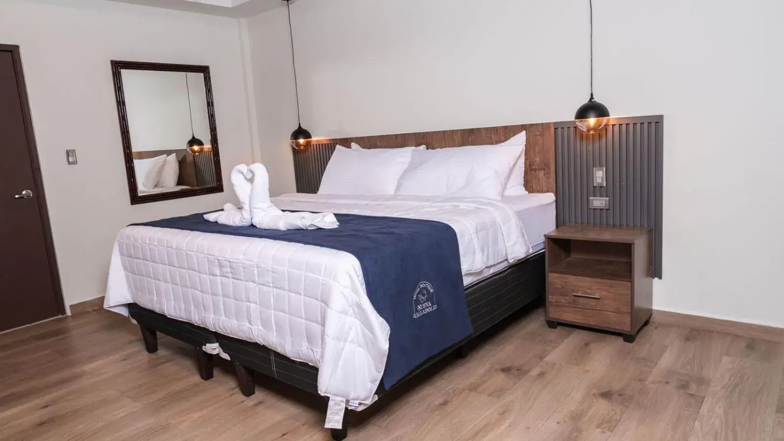 Junior Suite with Balcony in Hotel Boutique Nueva Valladolid Junior Suite with Balcony in Hotel Boutique Nueva Valladolid