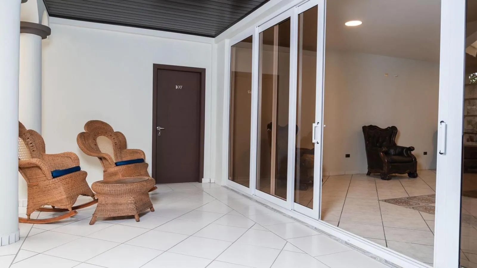 Seating area in Hotel Boutique Nueva Valladolid