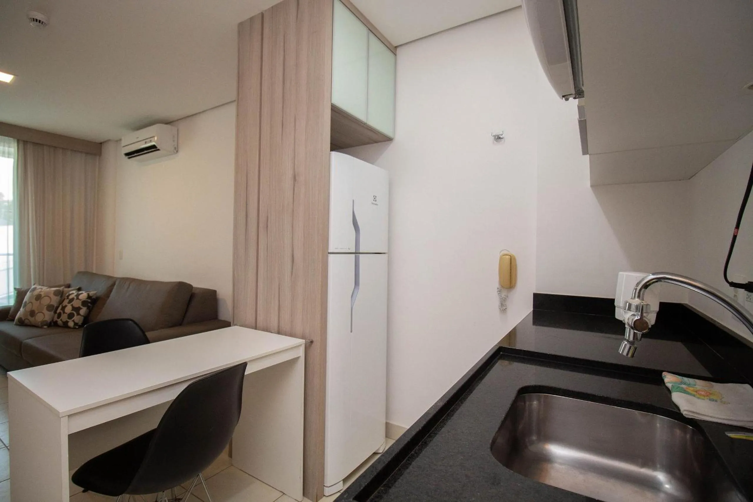 Kitchen or kitchenette in OZPED Flats Particulares Lake View