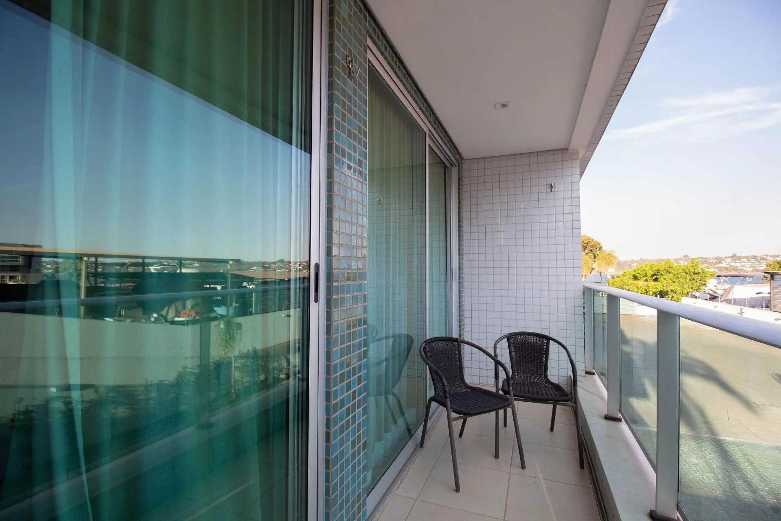 Balcony/Terrace in OZPED Flats Particulares Lake View