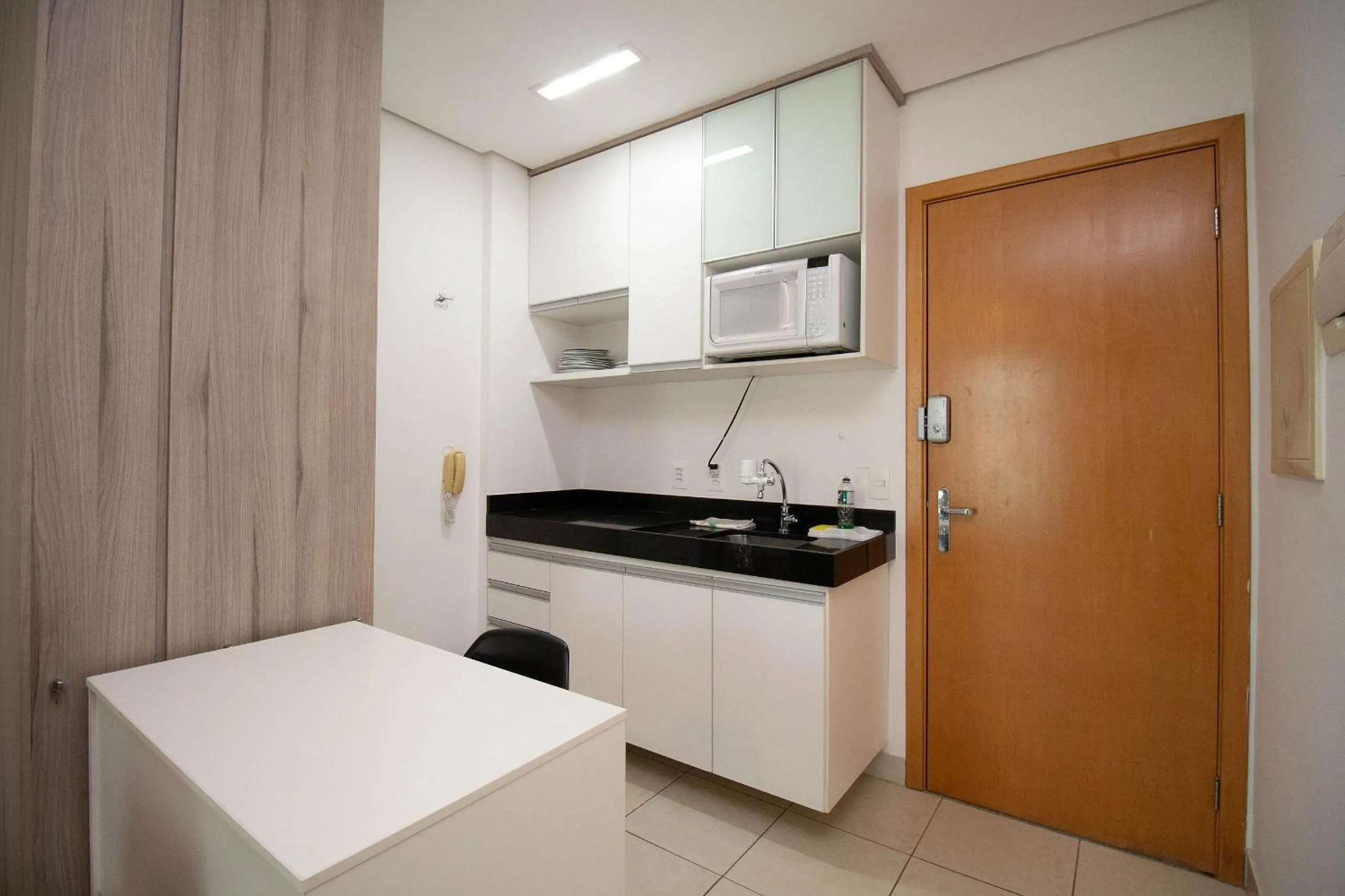 Kitchen or kitchenette in OZPED Flats Particulares Lake View